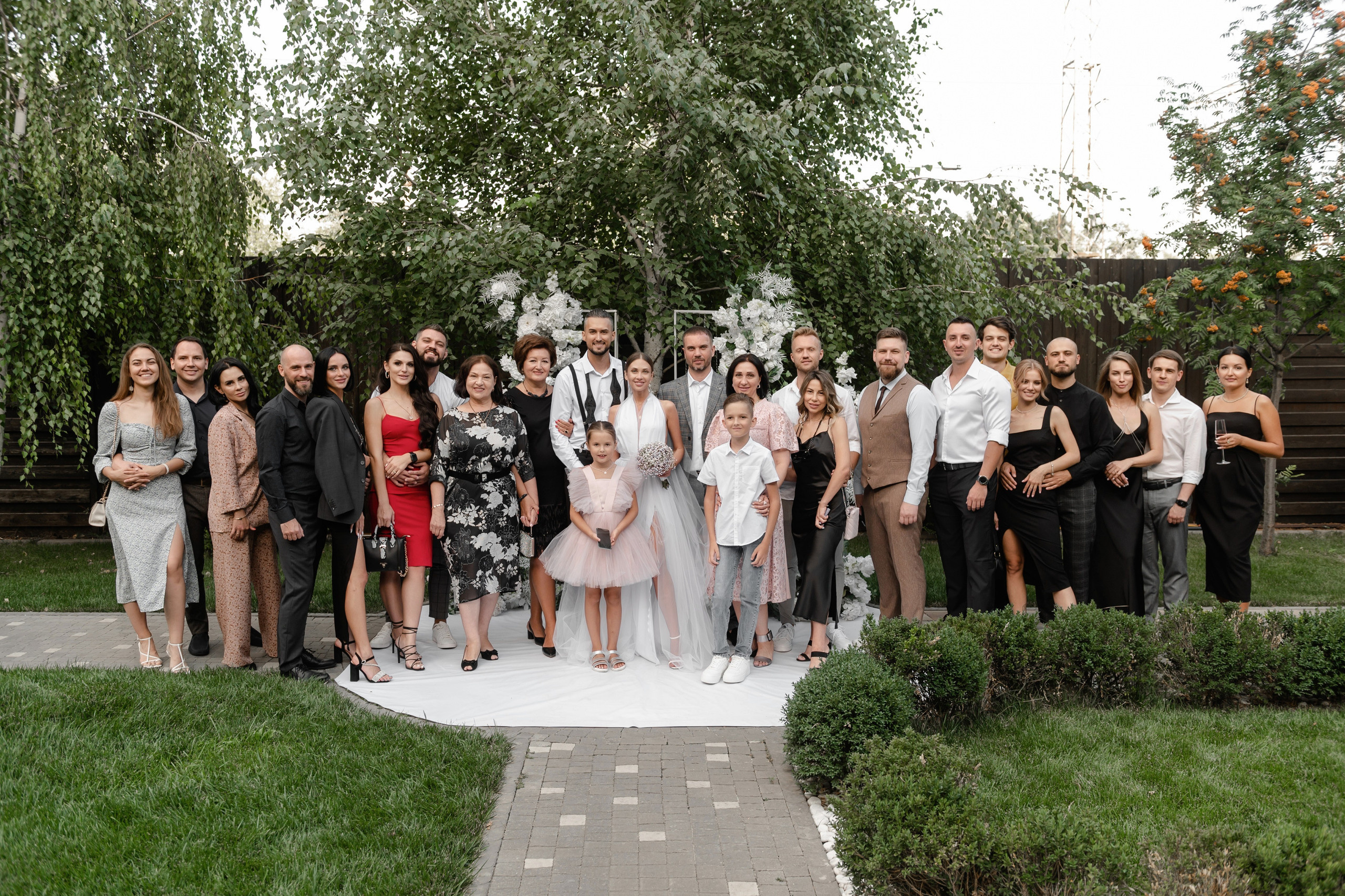 Свадебная фотосессия в Ростове комплекс ПарХаус. Свадебный фотограф в Ростове Максимов Максим