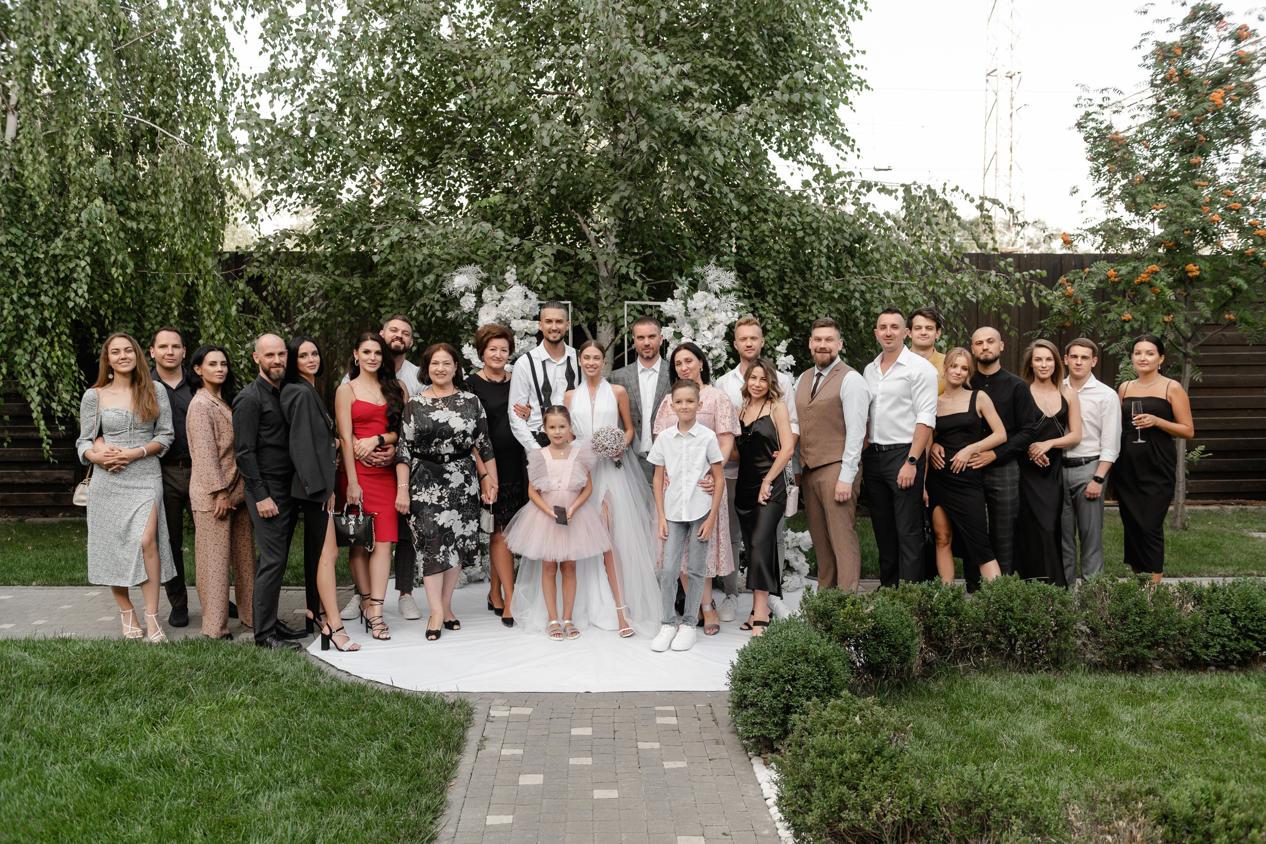 Свадебная фотосессия в Ростове комплекс ПарХаус. Свадебный фотограф в Ростове Максимов Максим