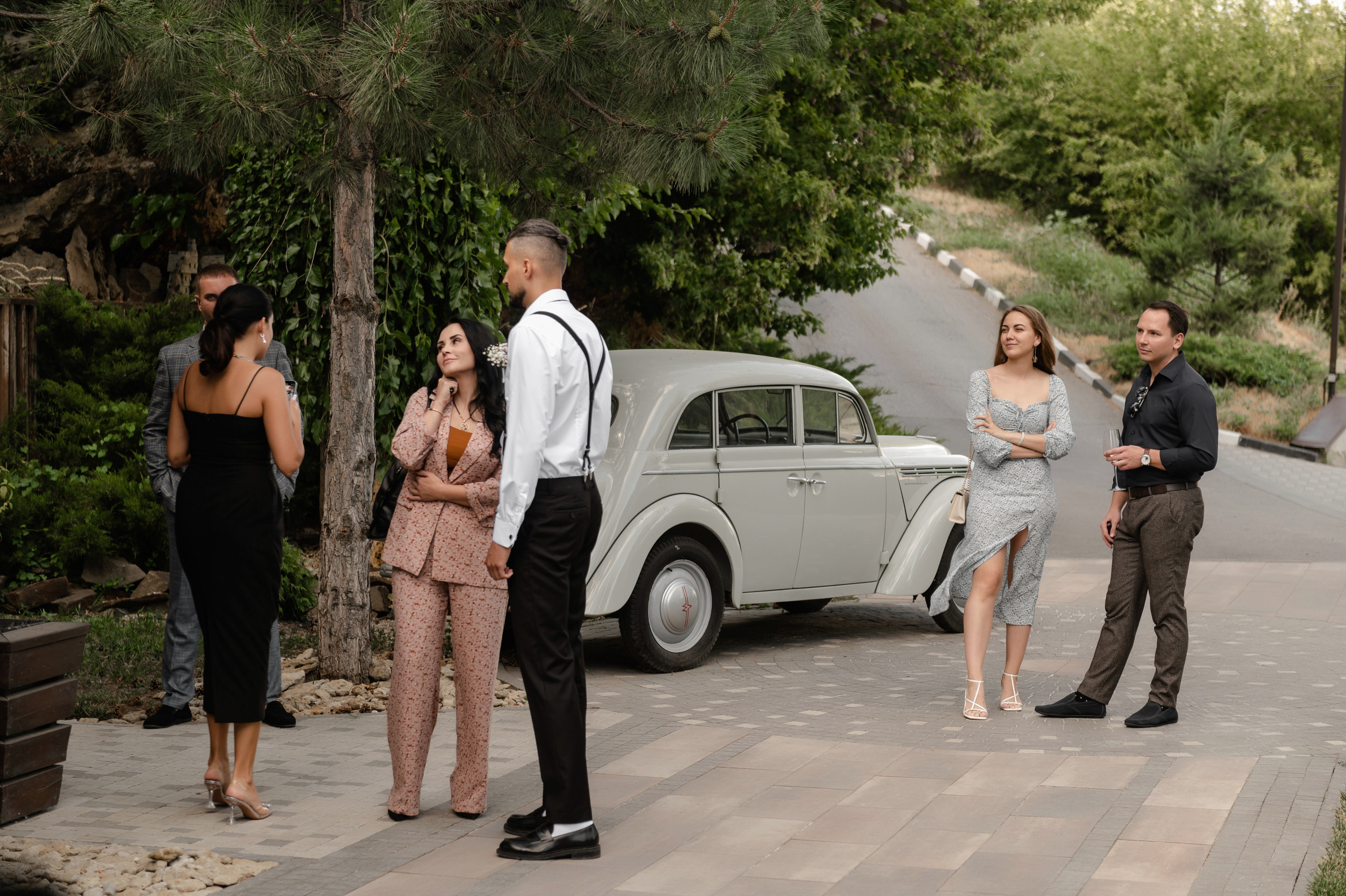 Свадебная фотосессия в Ростове комплекс ПарХаус. Свадебный фотограф в Ростове Максимов Максим