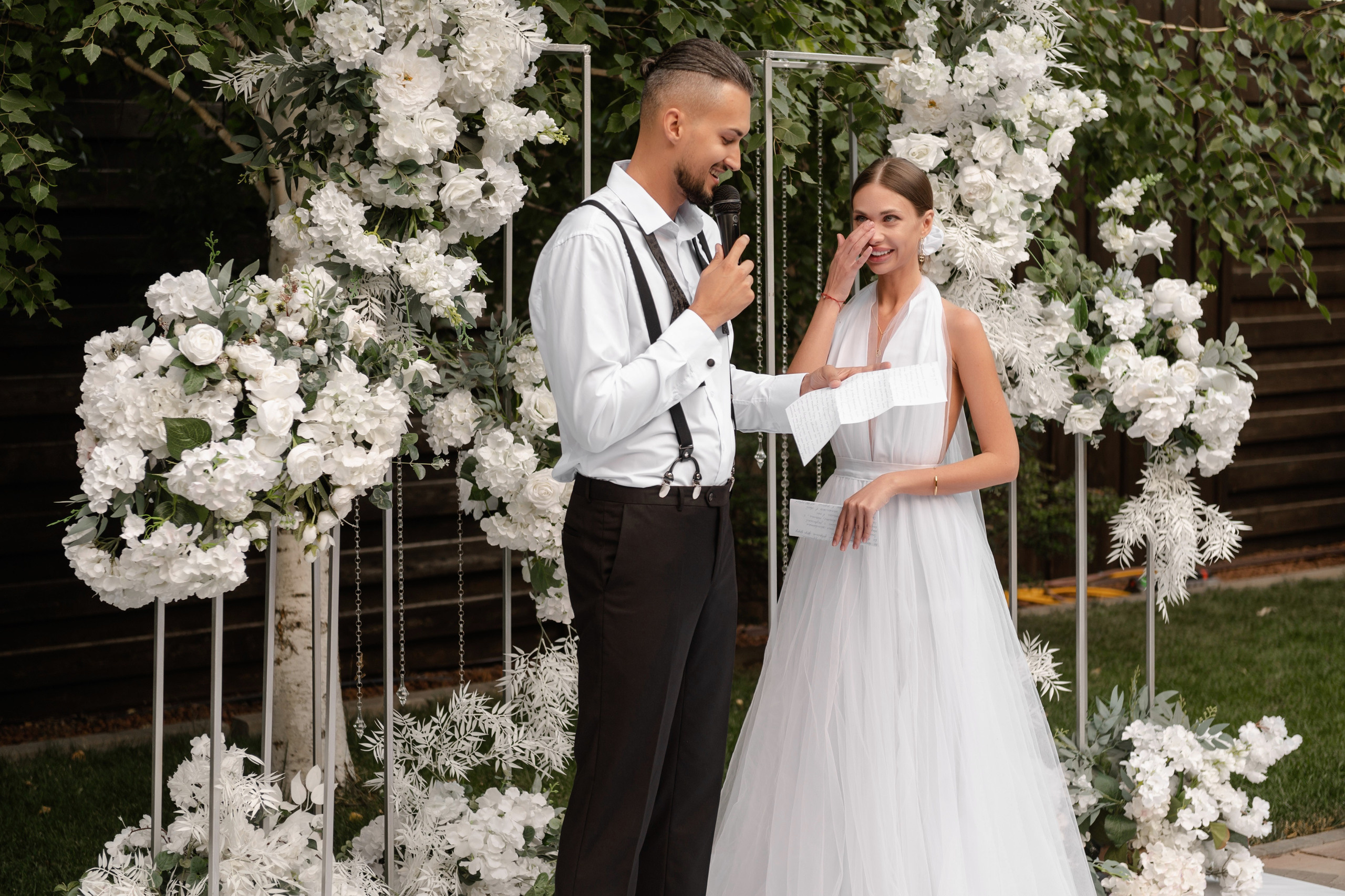 Свадебная фотосессия в Ростове комплекс ПарХаус. Свадебный фотограф в Ростове Максимов Максим