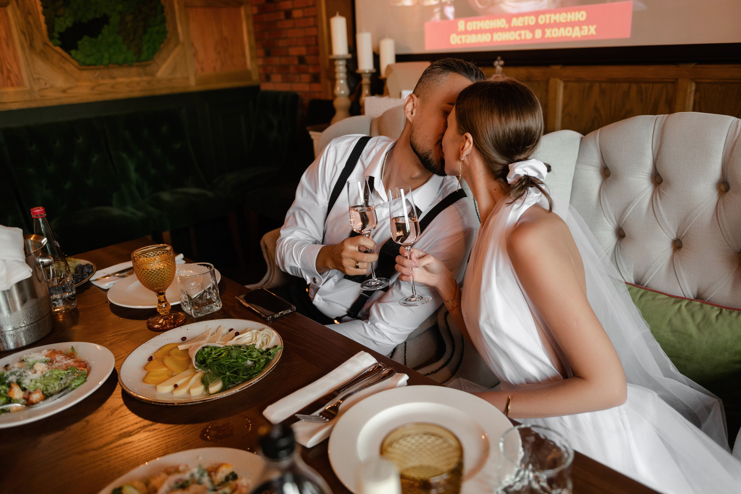 Свадебная фотосессия в Ростове комплекс ПарХаус. Свадебный фотограф в Ростове Максимов Максим