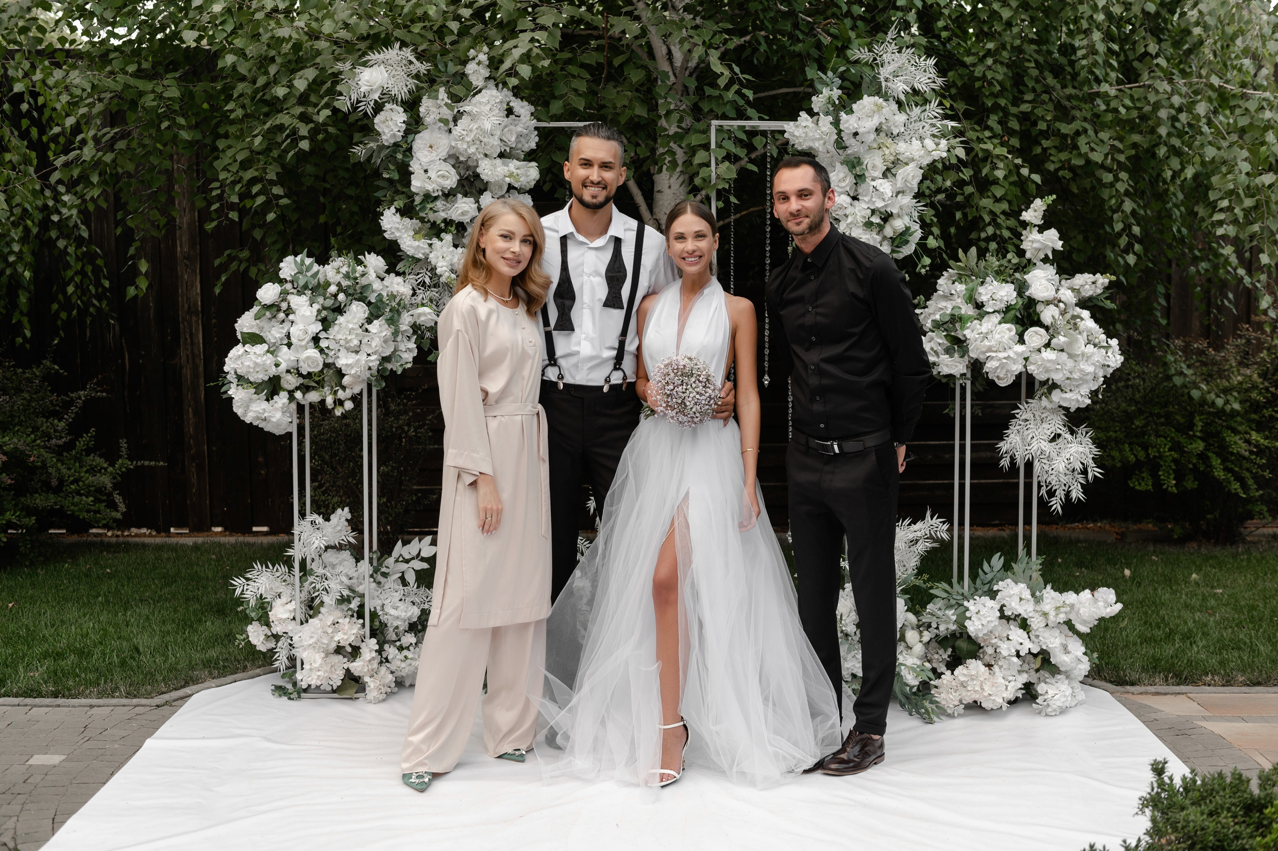 Свадебная фотосессия в Ростове комплекс ПарХаус. Свадебный фотограф в Ростове Максимов Максим