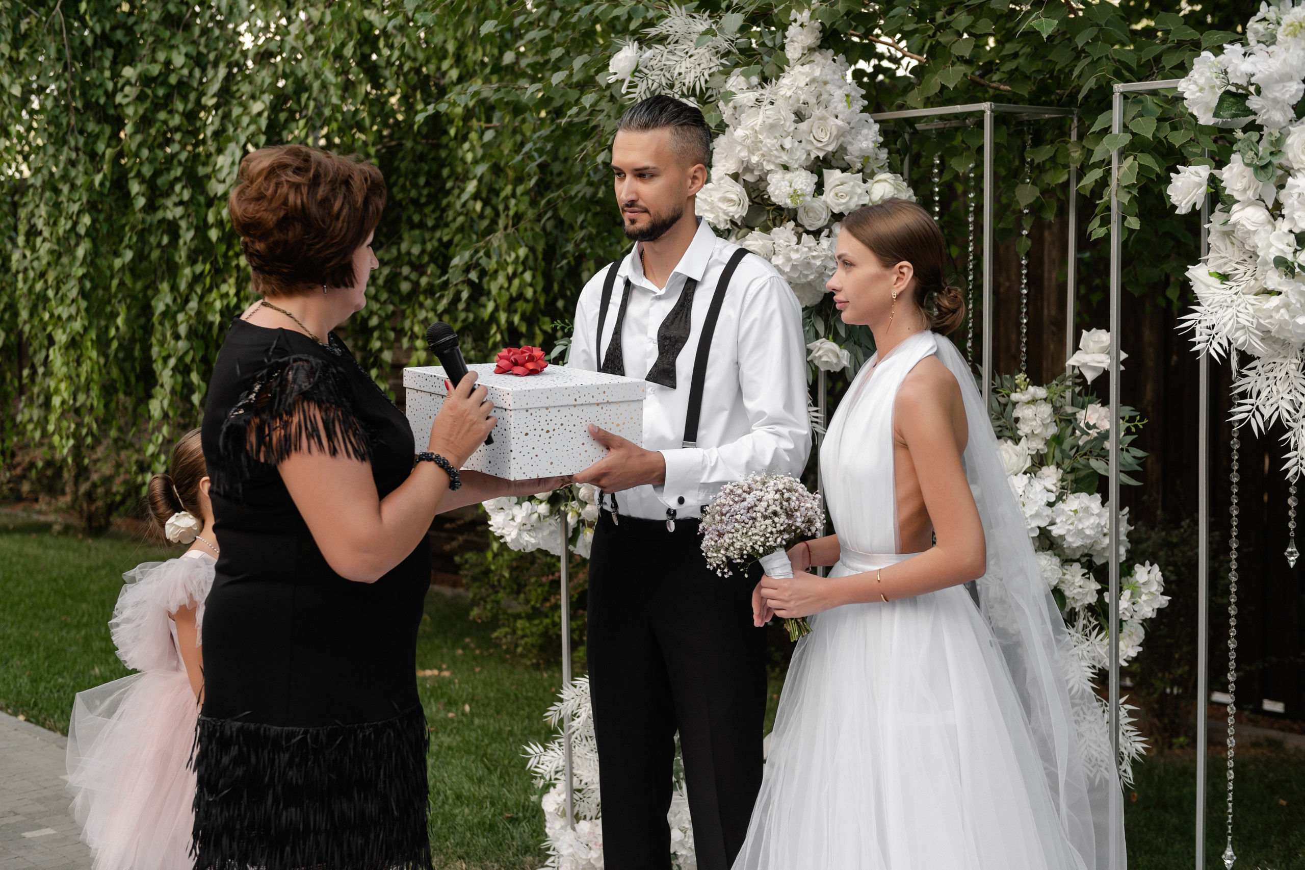 Свадебная фотосессия в Ростове комплекс ПарХаус. Свадебный фотограф в Ростове Максимов Максим