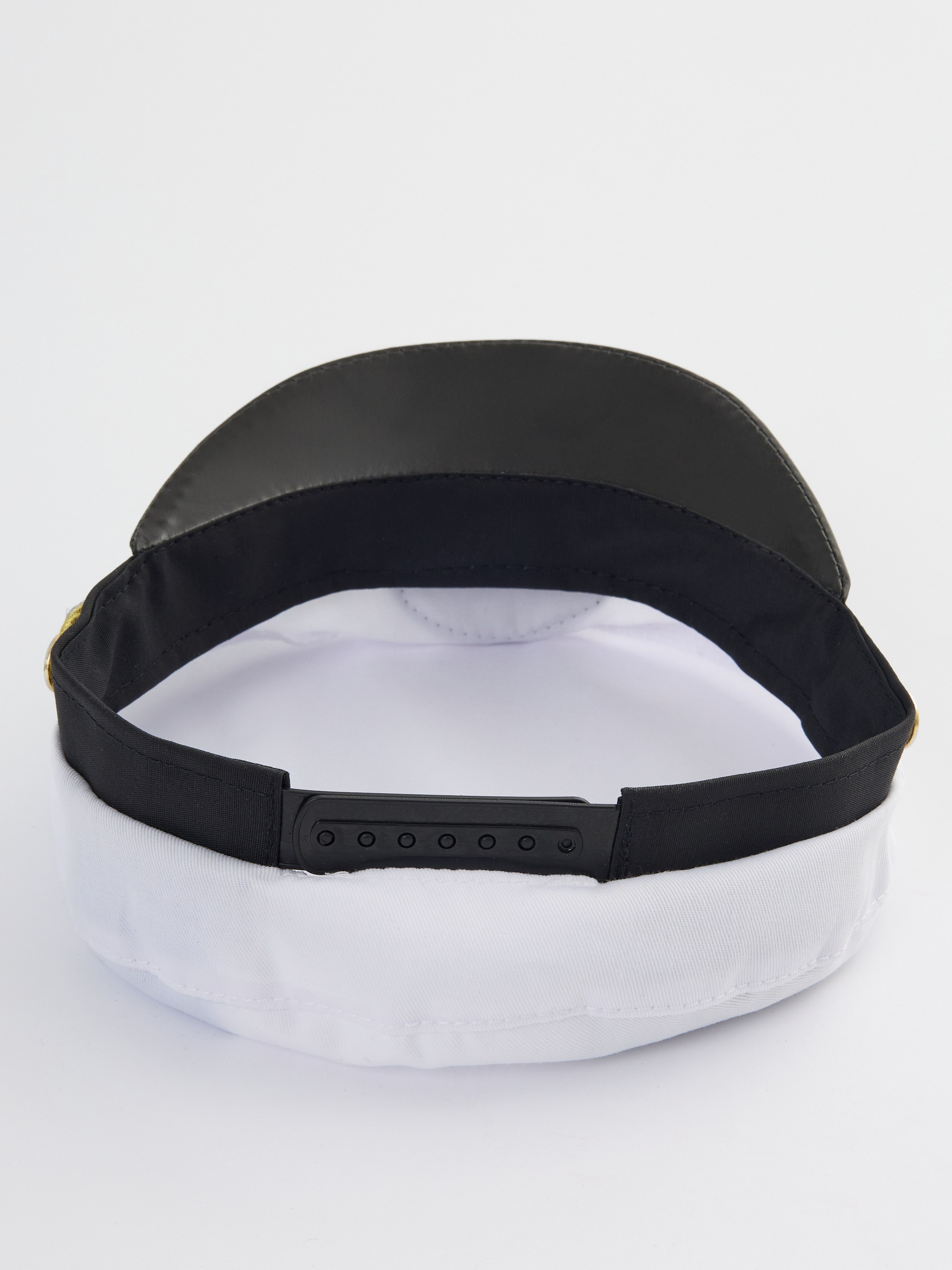 Каталожные фото одежды, сборные съемки для маркетплейсов Вайлдберриз, Новосибирск. Съемка фото и видео для маркетплейсов Вайлдберриз, Озон в Новосибирске