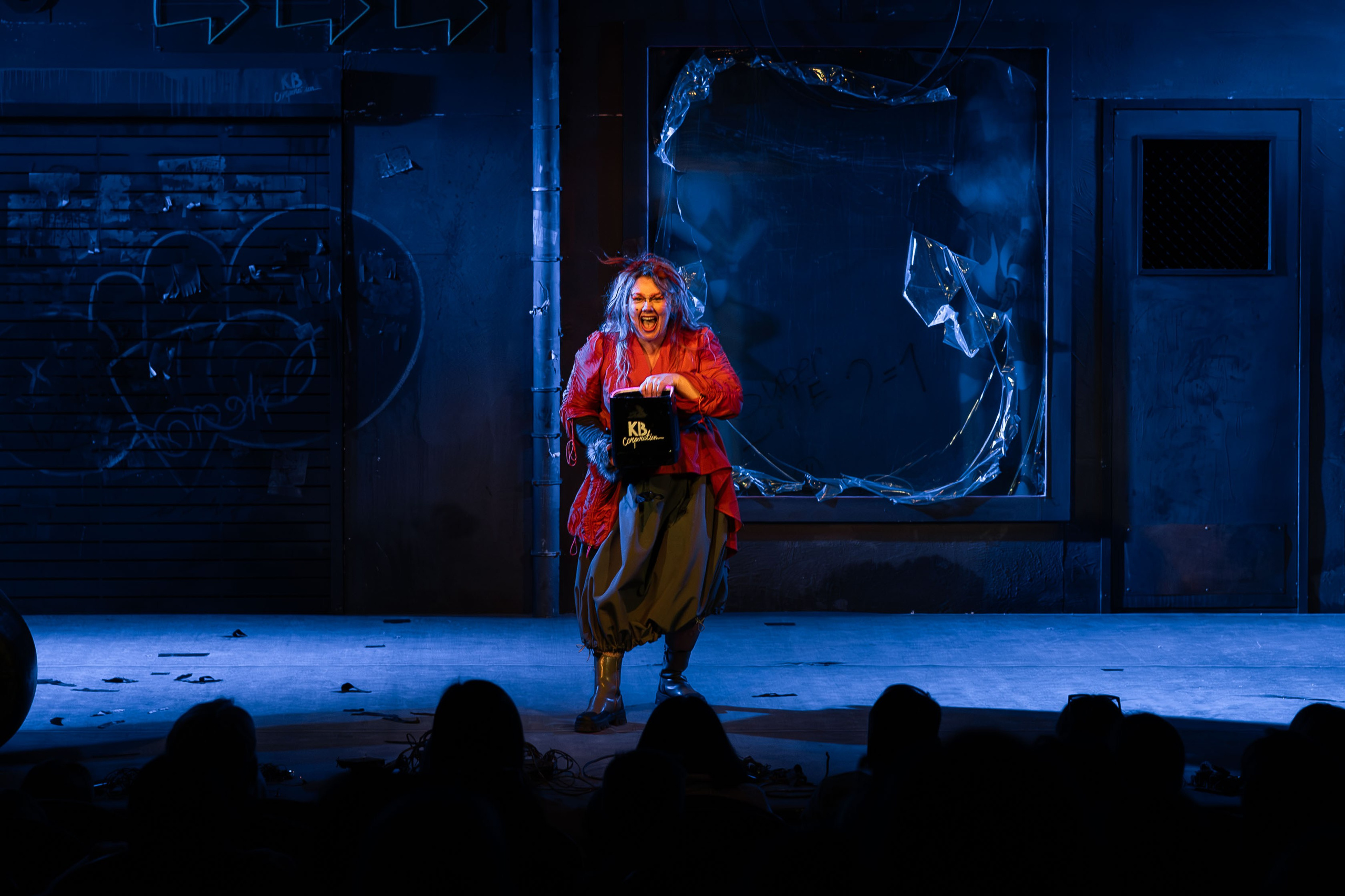 Театр Юного Зрителя «Буратино 2087». Кадр Плюс — Фотография с характером «Визуальный продюсер и фотограф Марк Файзулин»