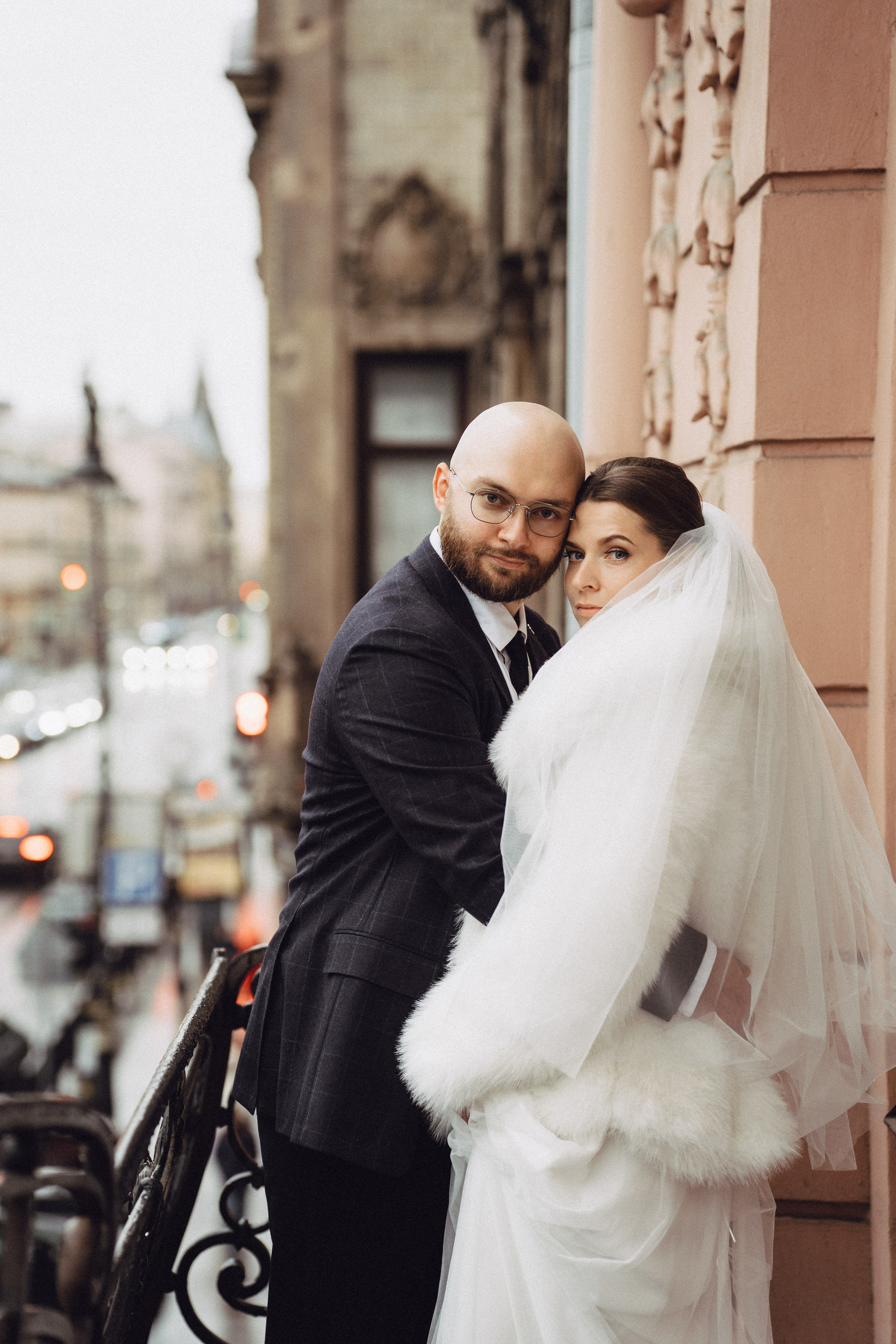 СВАДЕБНАЯ СЬЕМКА ВО ВТОРОМ ДВОРЦЕ (ДЕКАБРЬ) ТАКЖЕ СЬЕМКА В СТУДИИ НА ЧЕРНЫШЕВСКОЙ. Профессиональный фотограф, Санкт-Петербург — Виктория Богомолова