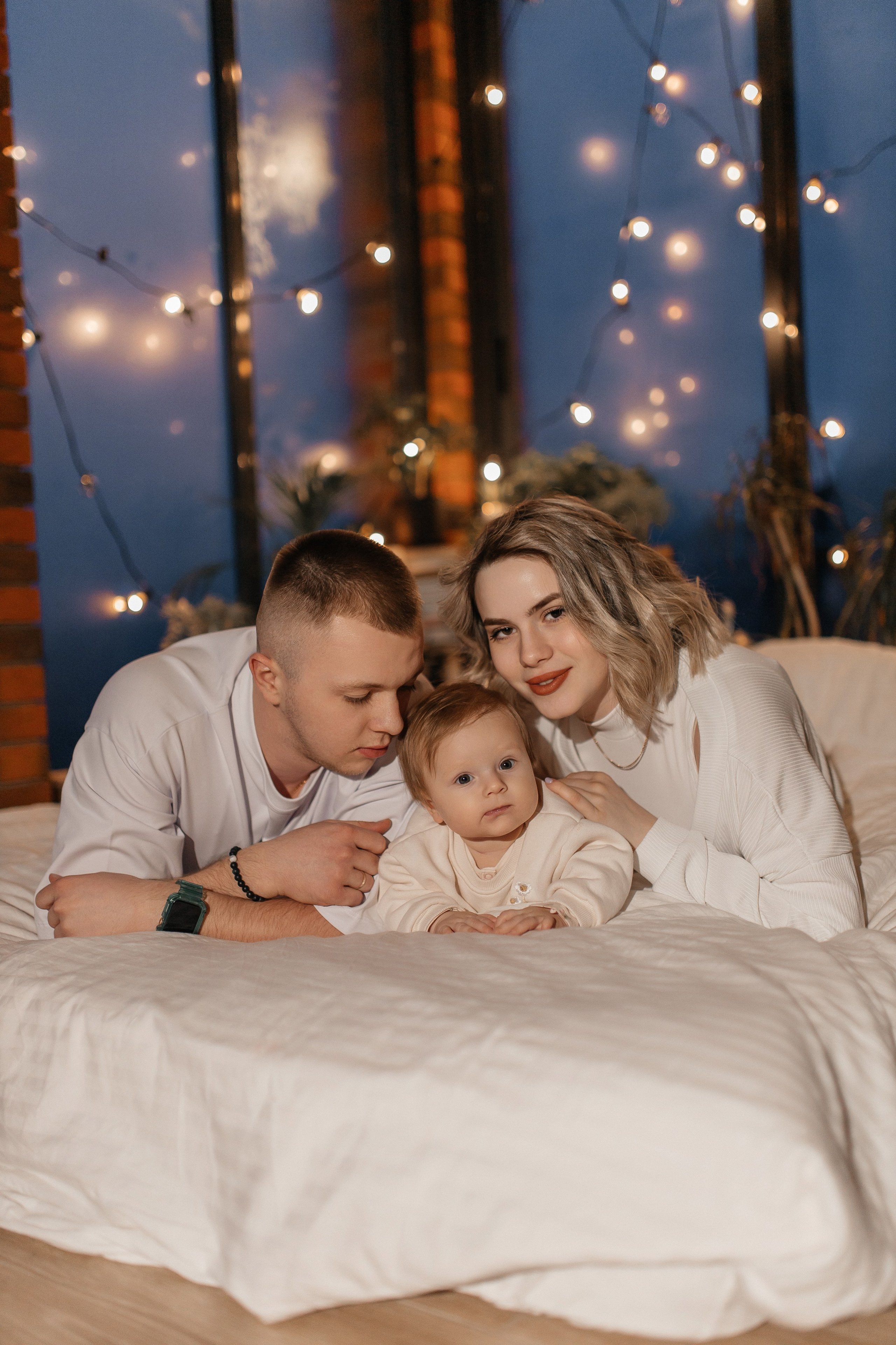 Алиса и семья. Семейный фотограф Губкин/Старый Оскол