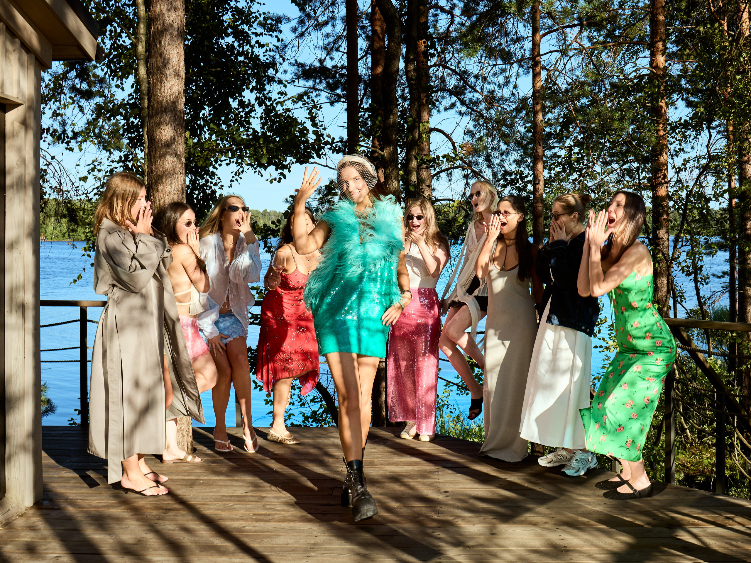 Девичник в We Lodge. Приветствую, я Стефания. Снимаю в Петербурге. Провожу клиентские съёмки в стиле fashion
