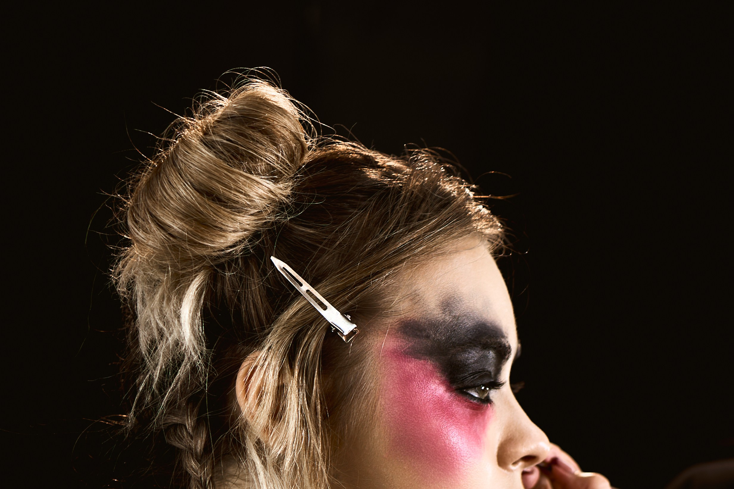 SPbFW’26 Backstage 10 oct. Приветствую, я Стефания. Снимаю в Петербурге. Провожу клиентские съёмки в стиле fashion