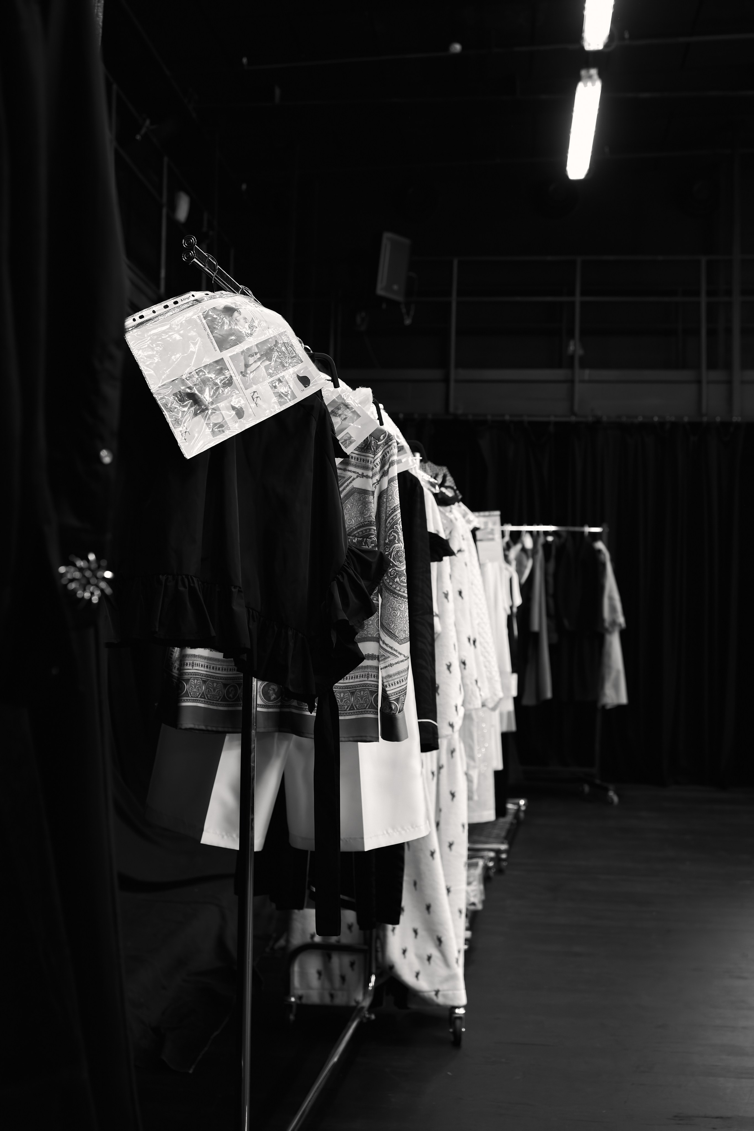 SPbFW’26 backstage 8 oct. Приветствую, я Стефания. Снимаю в Петербурге. Провожу клиентские съёмки в стиле fashion