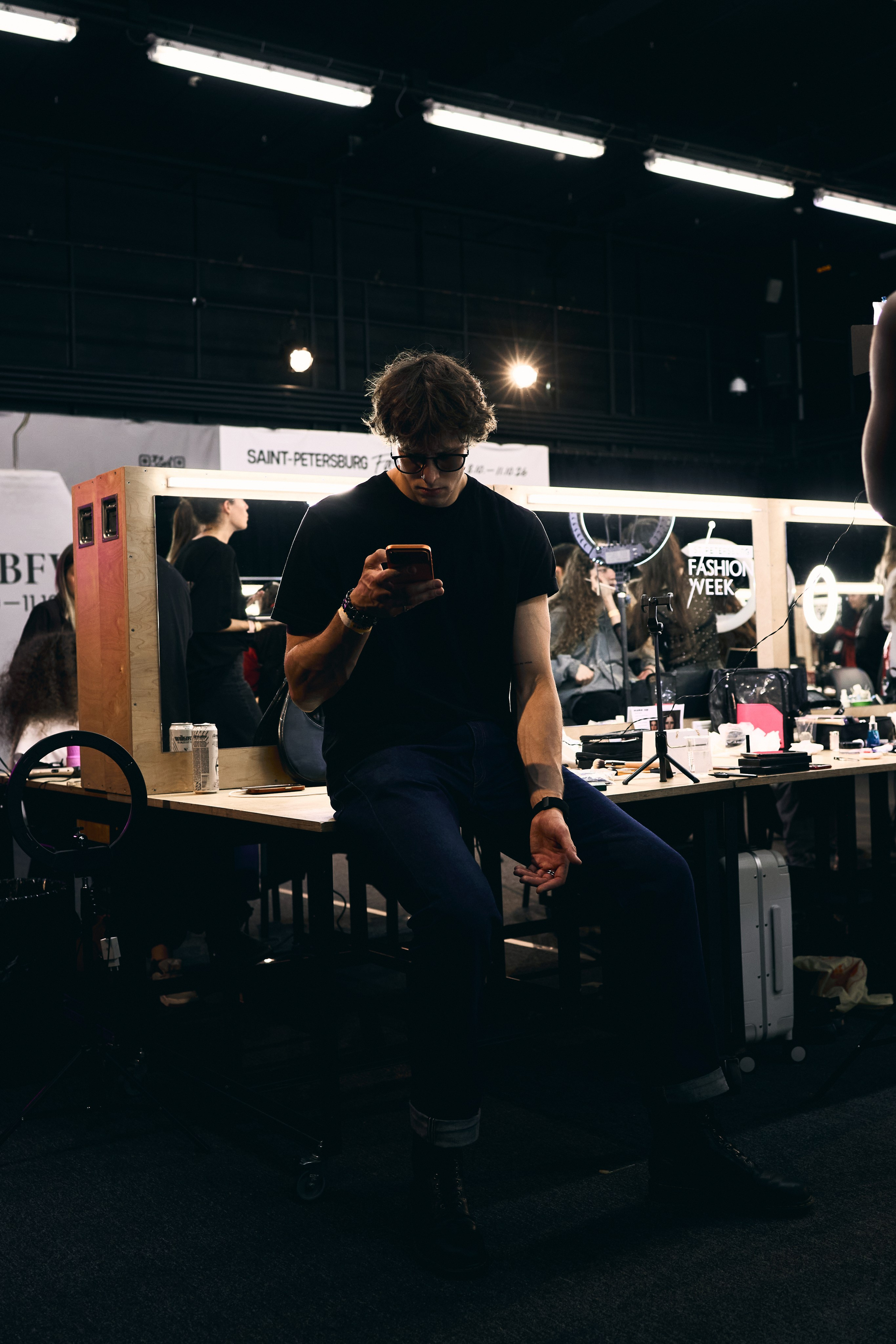 SPbFW’26 Backstage 10 oct. Приветствую, я Стефания. Снимаю в Петербурге. Провожу клиентские съёмки в стиле fashion