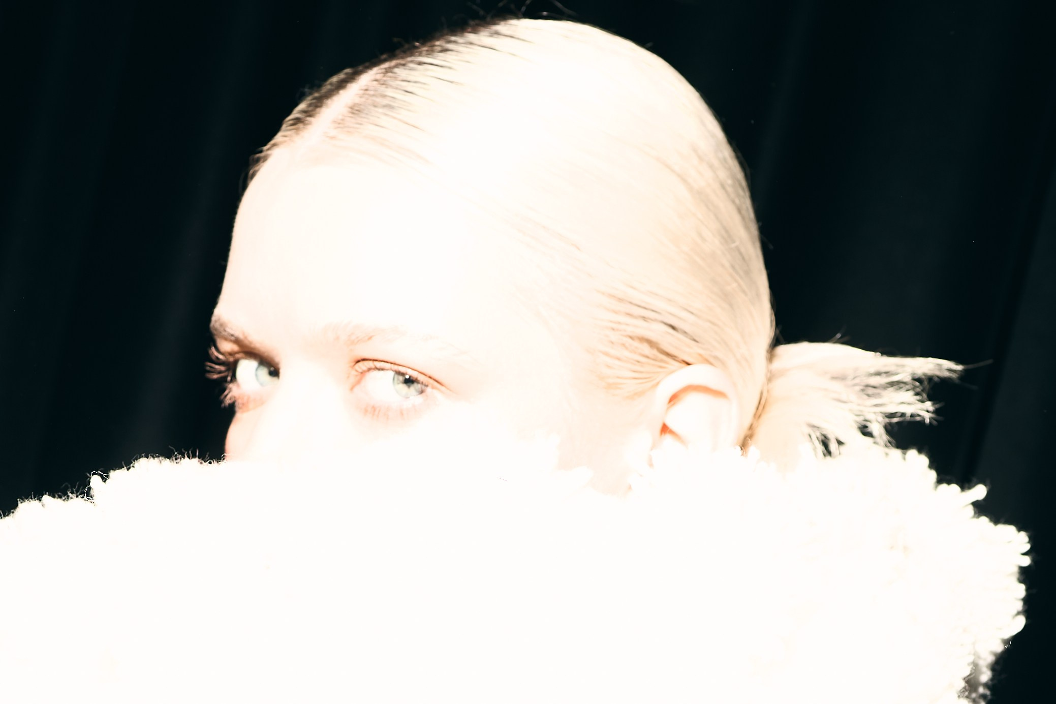 SPbFW’26 Backstage 9 oct. Приветствую, я Стефания. Снимаю в Петербурге. Провожу клиентские съёмки в стиле fashion