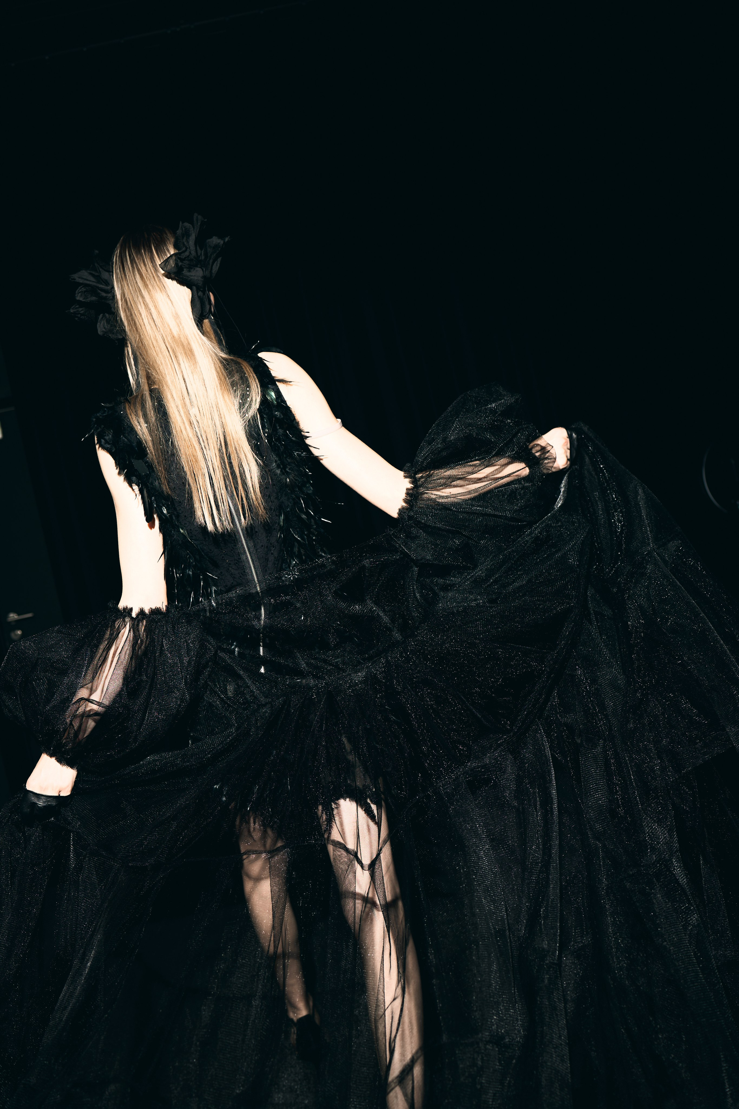 SPbFW’26 backstage 8 oct. Приветствую, я Стефания. Снимаю в Петербурге. Провожу клиентские съёмки в стиле fashion