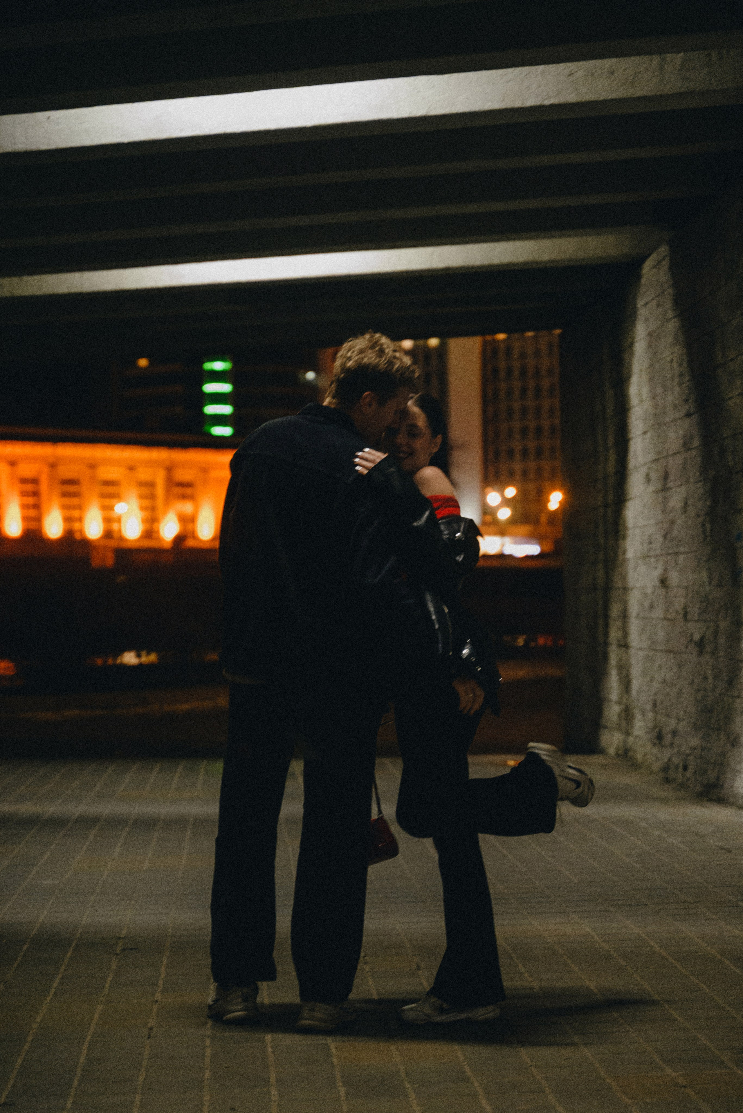 Любовь в ночном городе. Свадебный и портретный фотограф в Минске Наташа Каракулова