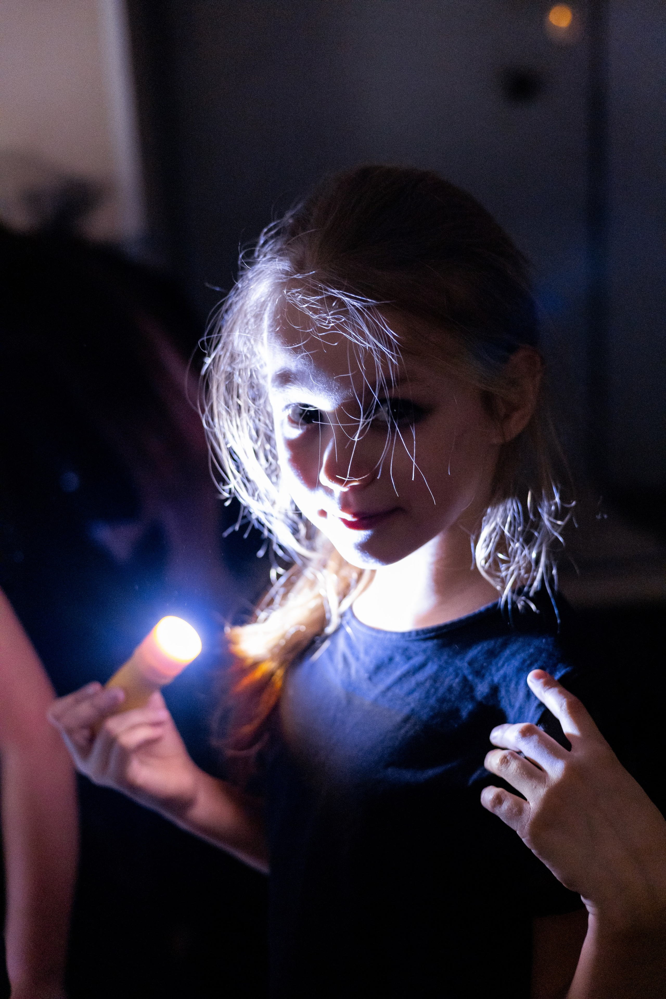 Фееричная вечеринка по мотивам легендарного сериала Wednesday. Школа для девочек во Владивостоке — Само Совершенство