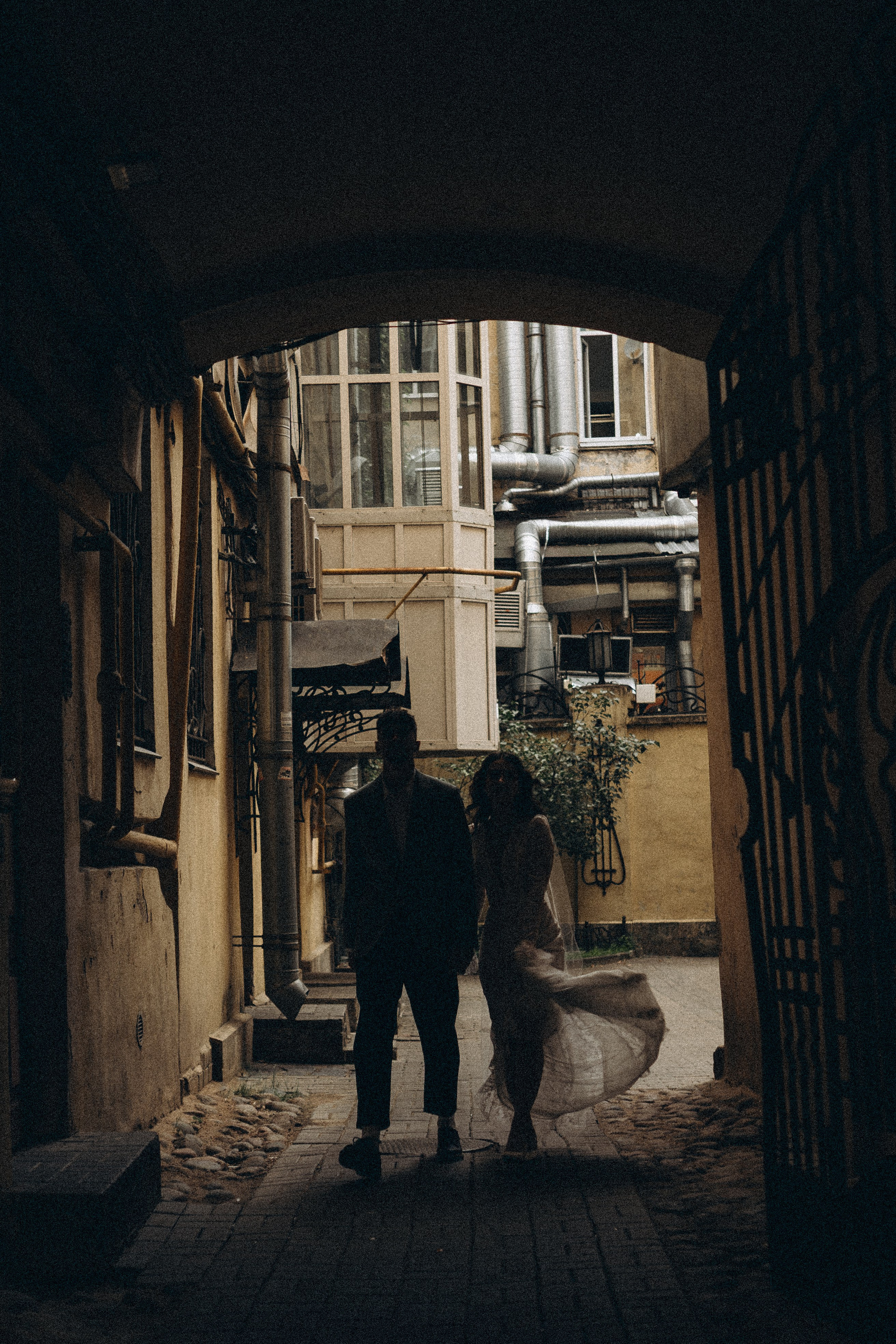 СВАДЕБНАЯ ПРОГУЛКА ВОЗЕ ИСАИКЕВСКОГО СОБОРА АСТОРИИ И ЗАКОНОДАЛЕТНОГО СОБРАНИЯ. Профессиональный фотограф, Санкт-Петербург — Виктория Богомолова