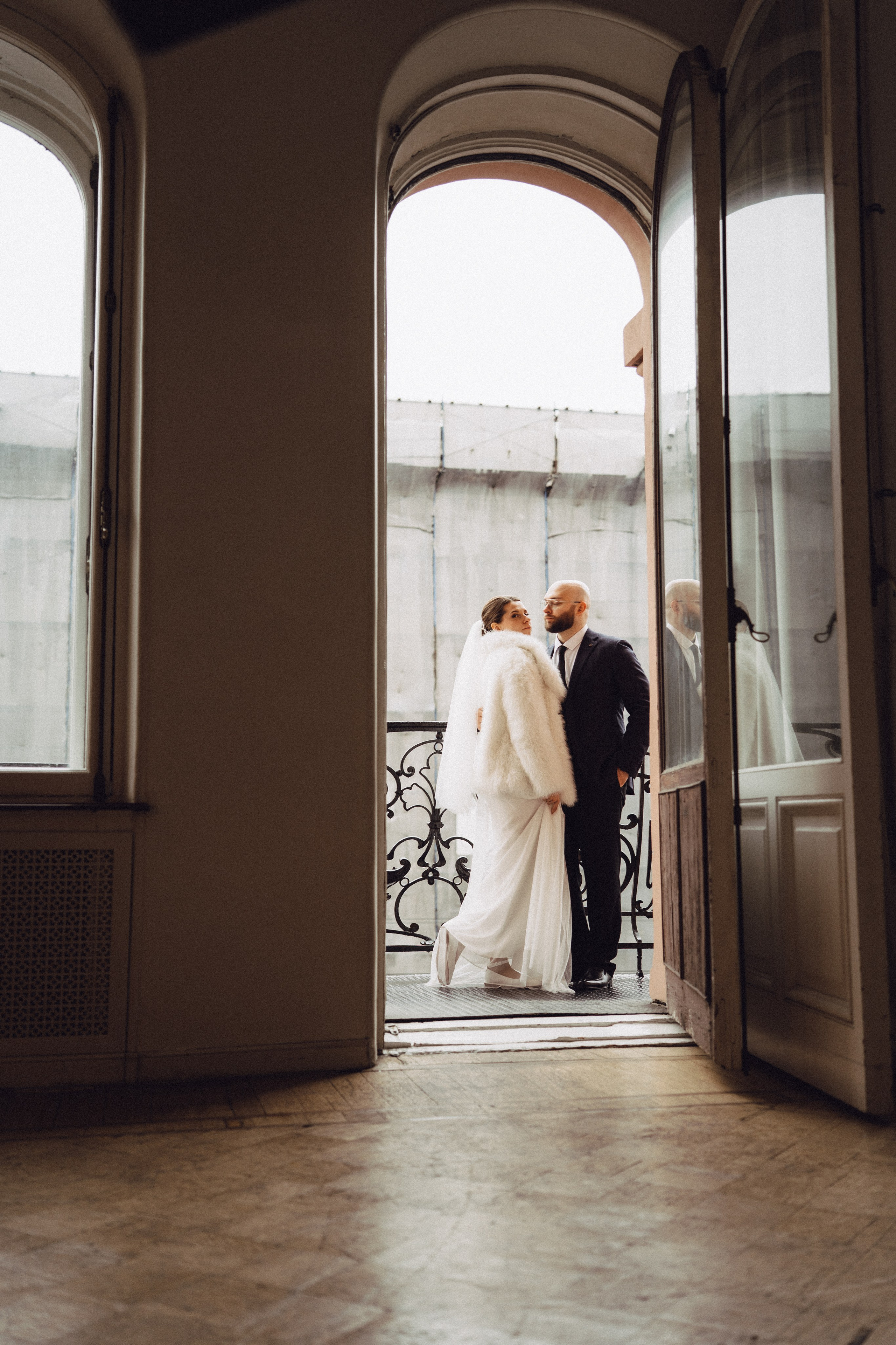 СВАДЕБНАЯ СЬЕМКА ВО ВТОРОМ ДВОРЦЕ (ДЕКАБРЬ) ТАКЖЕ СЬЕМКА В СТУДИИ НА ЧЕРНЫШЕВСКОЙ. Профессиональный фотограф, Санкт-Петербург — Виктория Богомолова