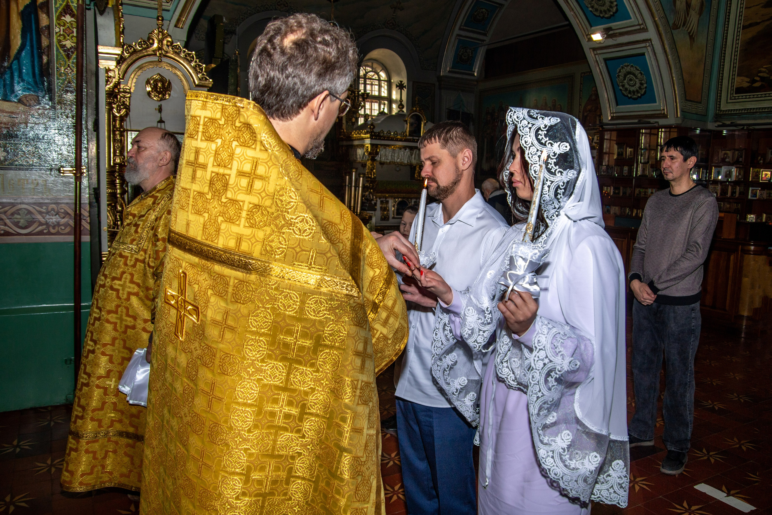 Венчание. Церковь Петра и Павла. Фотограф в Самаре Алексей Головачёв