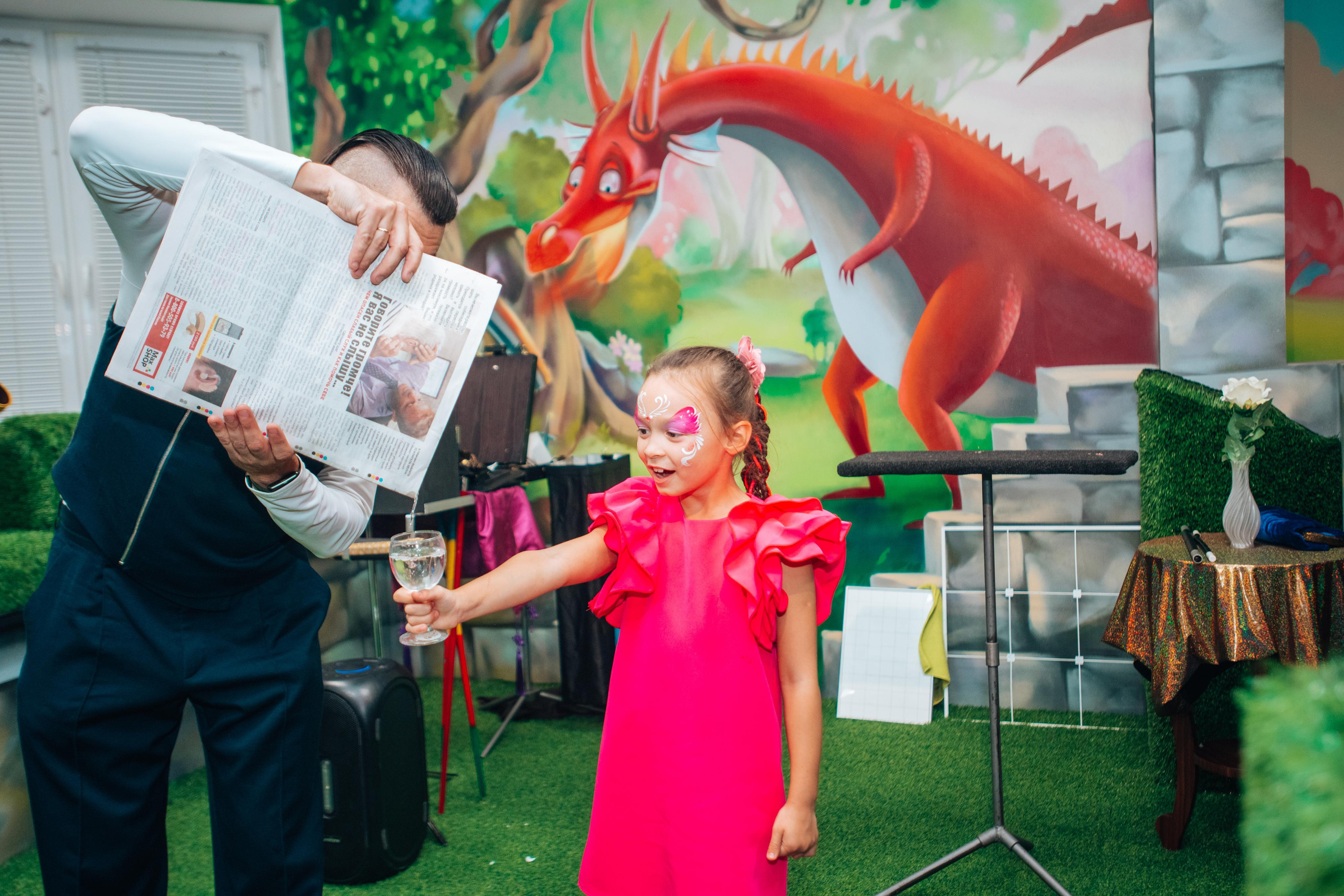 Фокусник. Семейный Центр Развлечений в Щелково