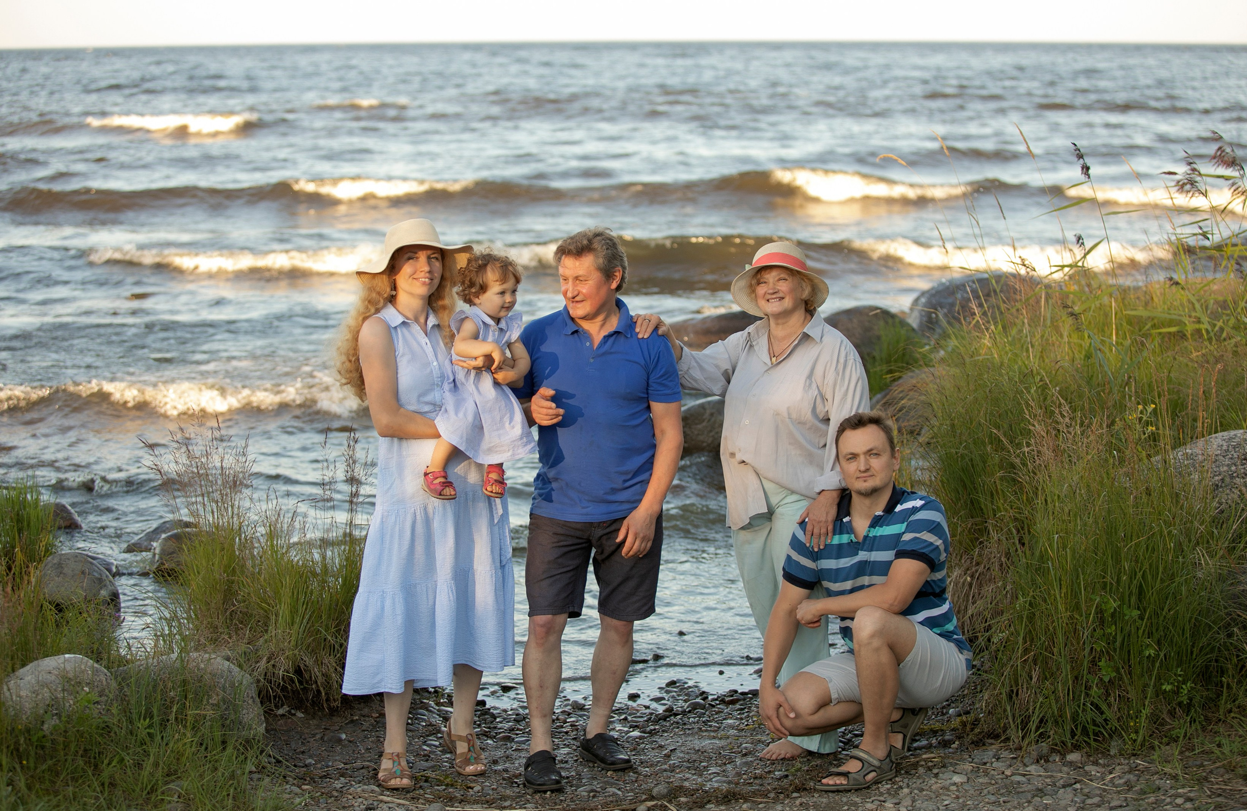 ДЕТСКИЙ И СЕМЕЙНЫЙ ФОТОГРАФ в Сосново, Ленинградской области и Спб
