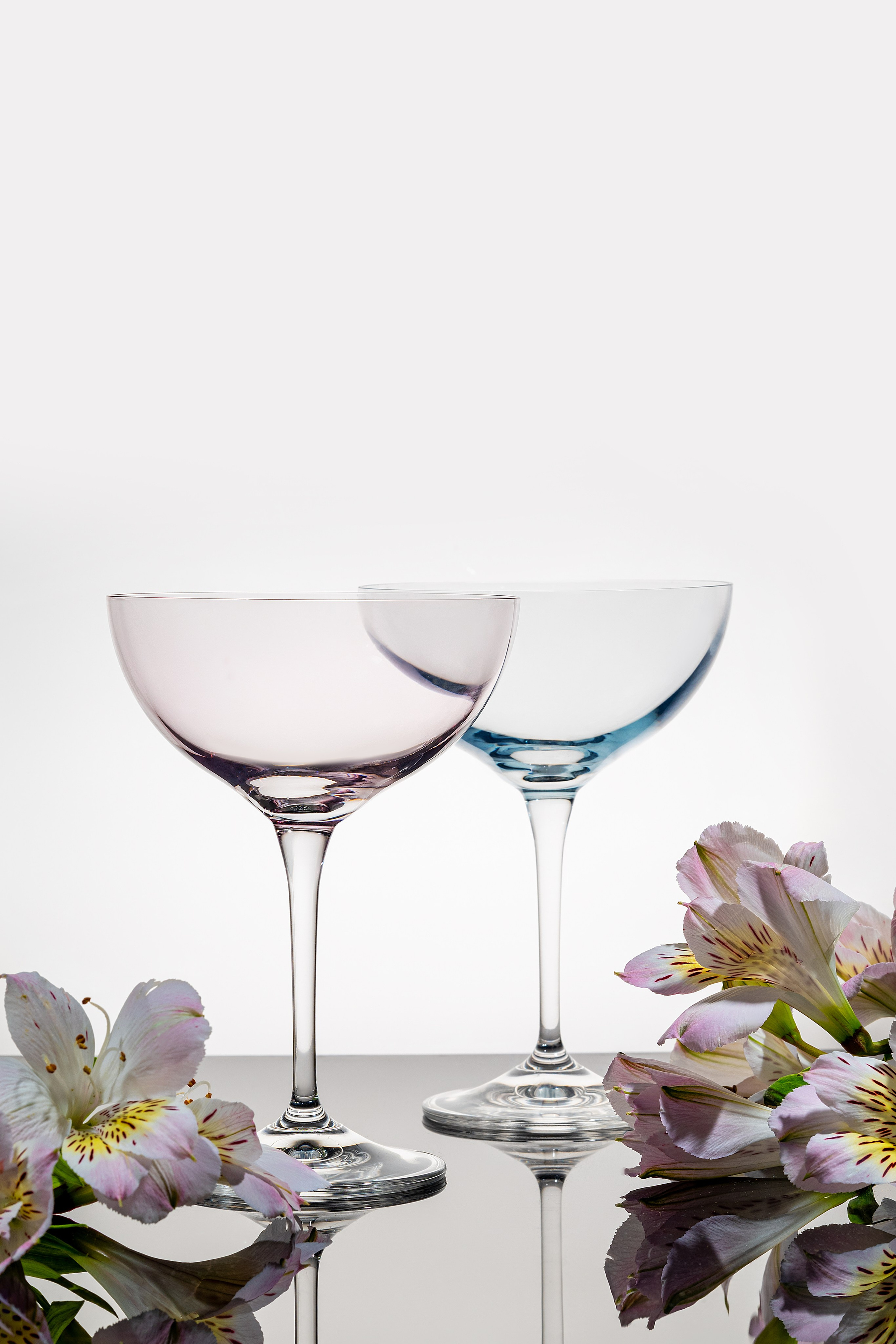 Напитки, стекло, бутылки. Предметный фотограф в Краснодаре Вера Капитанова. Предметная съёмка