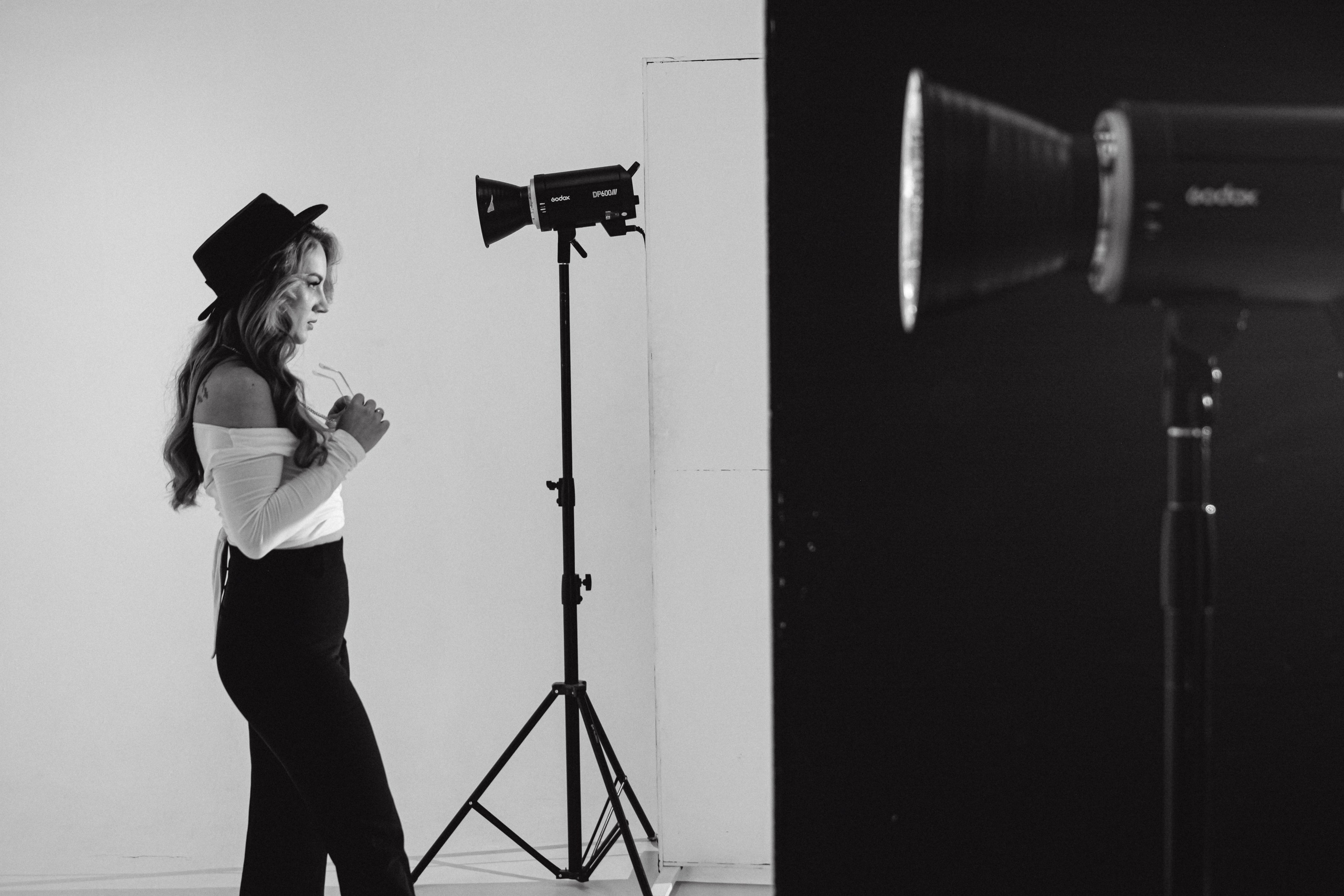 Фэшн-съёмка участниц Миссис Бизнес Гатчина 2023. Портретный фотограф в Санкт-Петербурге Дмитриева Наталия