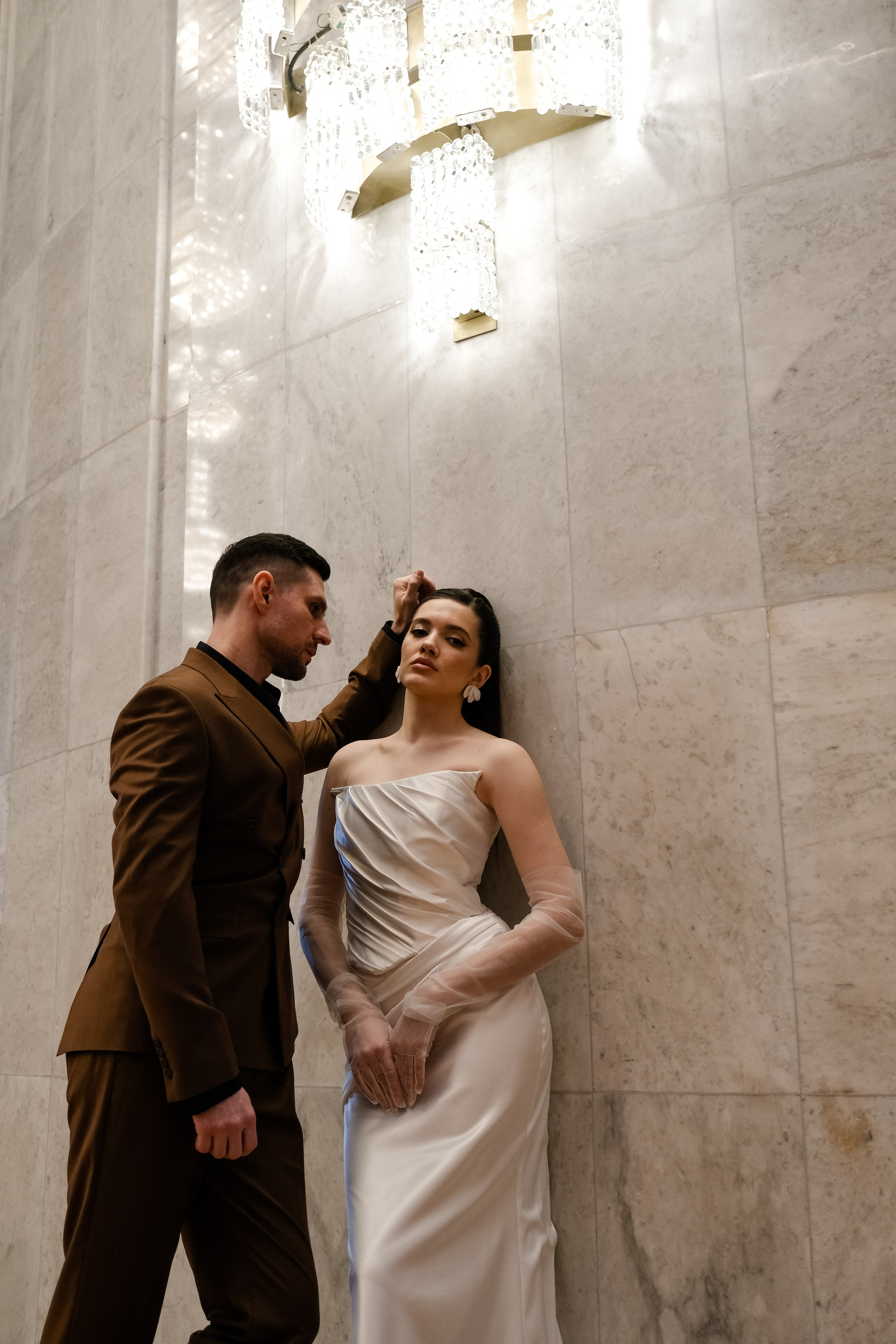 Свадебная фотосессия в театре драмы имени Наума Орлова. Свадебный фотограф в Челябинске Сырчикова Наталья