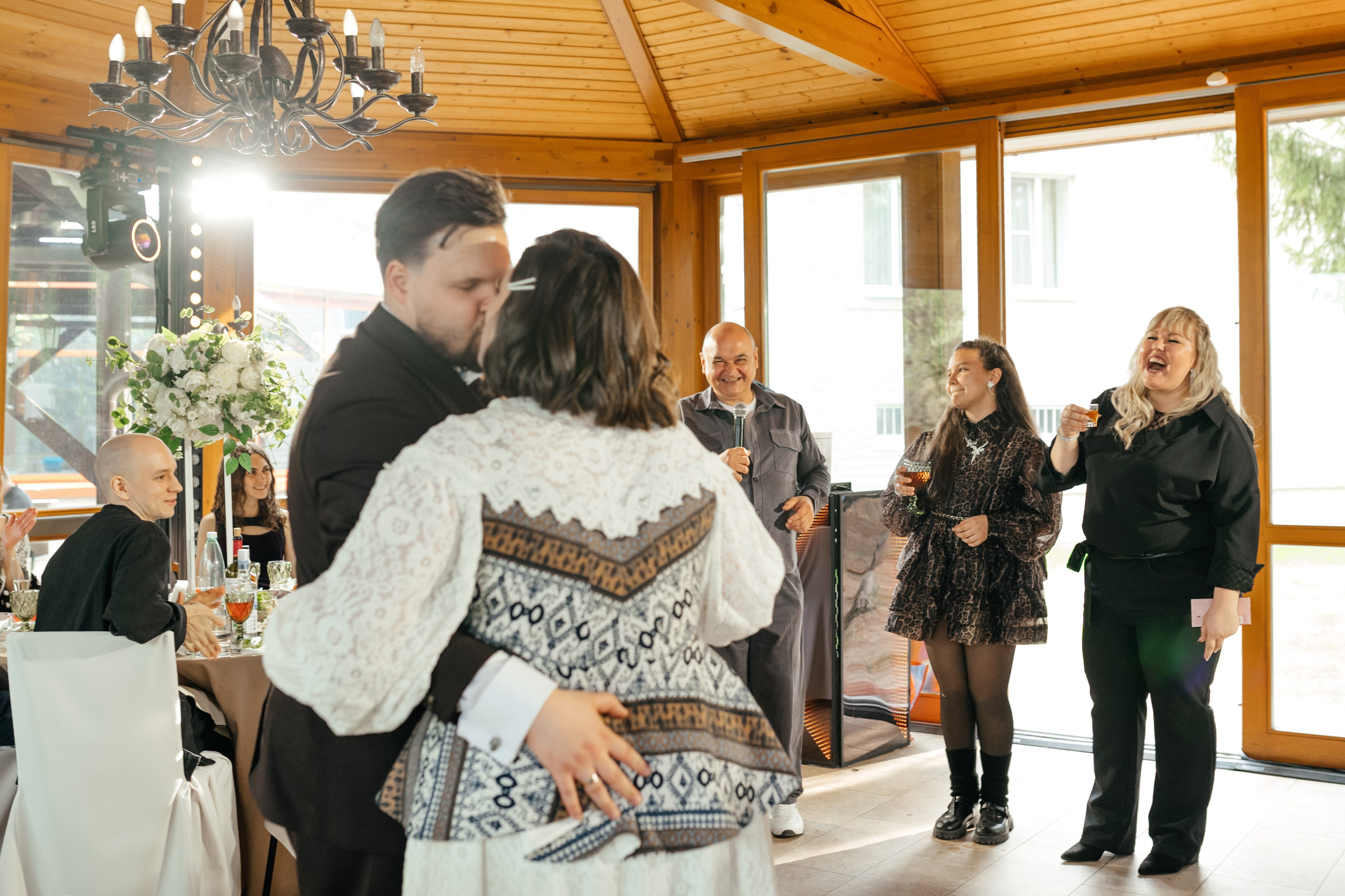 Виктор и Ксения. Свадебный и студийный фотограф Ирина Котикова