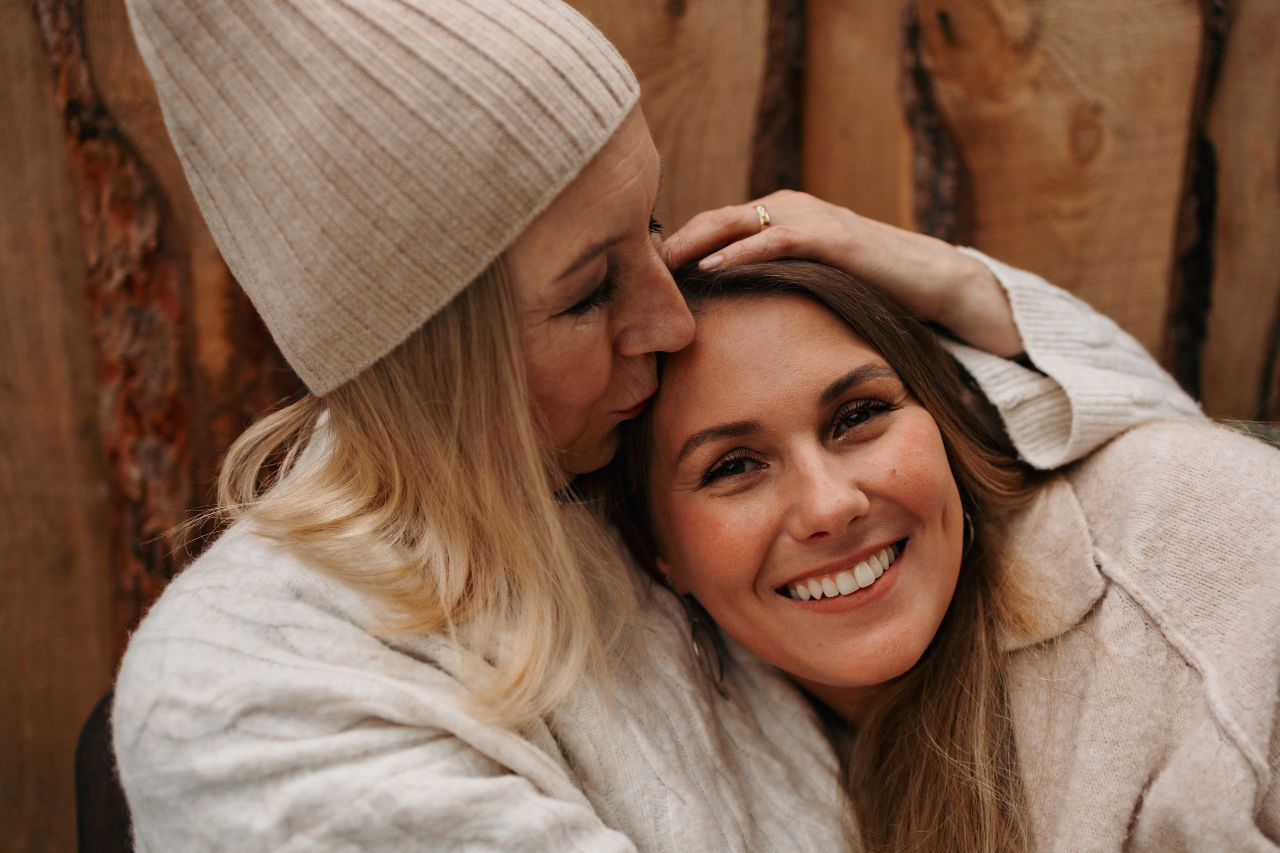 Осень в ладошках мамы. Ваш фотограф