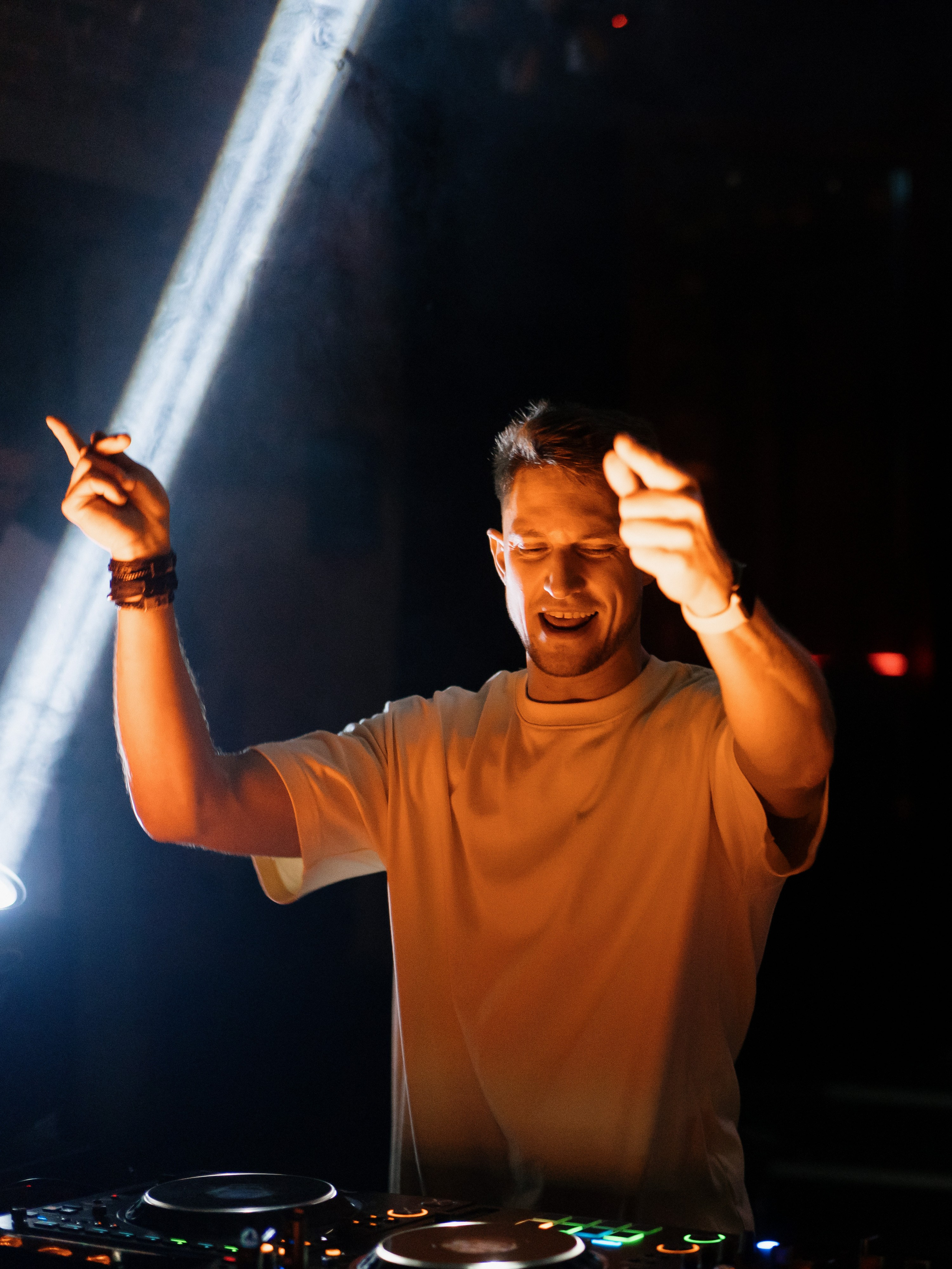 REVOLD PROJECT | season opening 2025. Фотограф Vika Rin