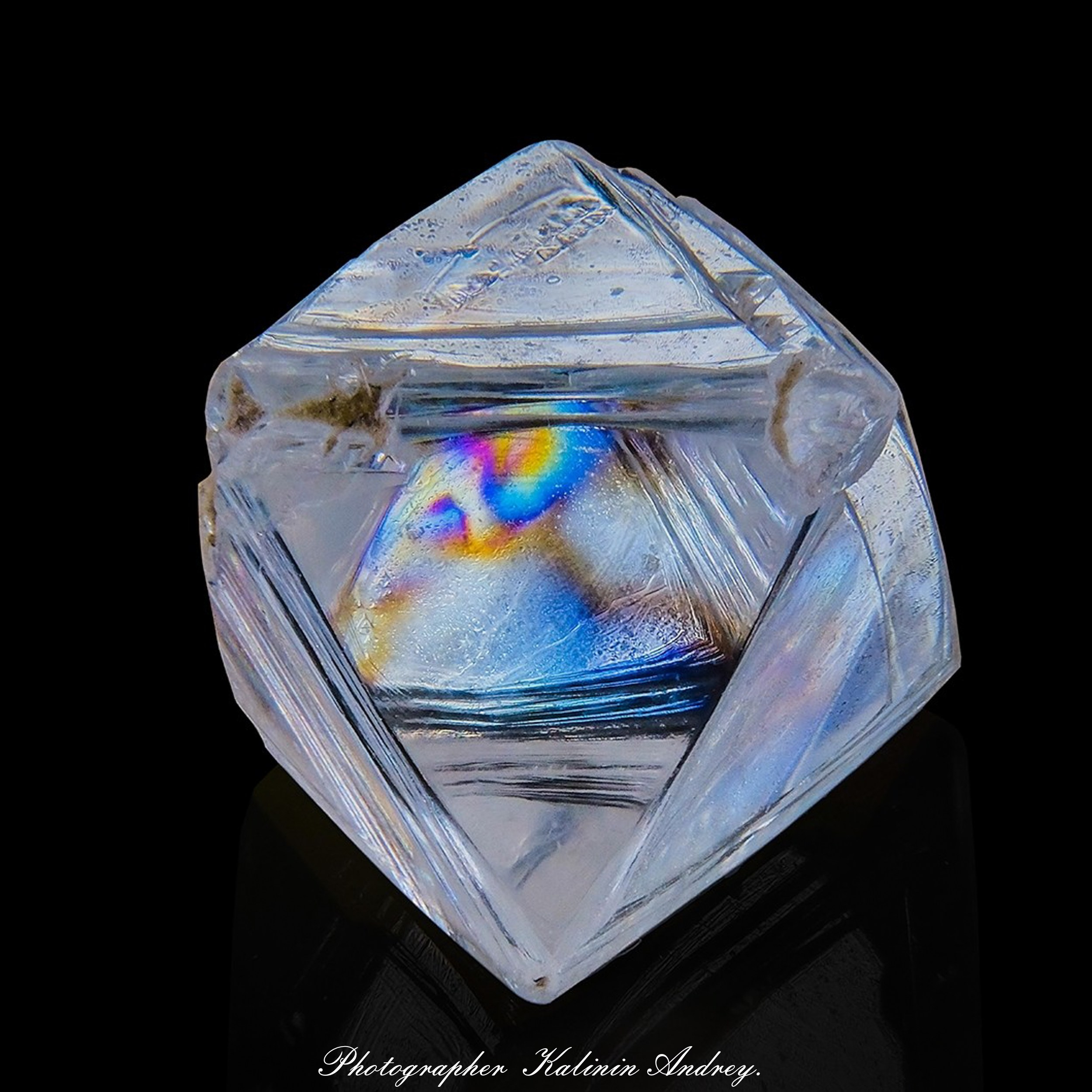 Профессиональная уникальная рекламная фотосъёмка драгоценных в Москве  тел +7 966-003-13-07. Высококачественная профессиональная рекламная фотосъёмка ювелирных украшений, драгоценных камней в Москве. Обучение, консультация