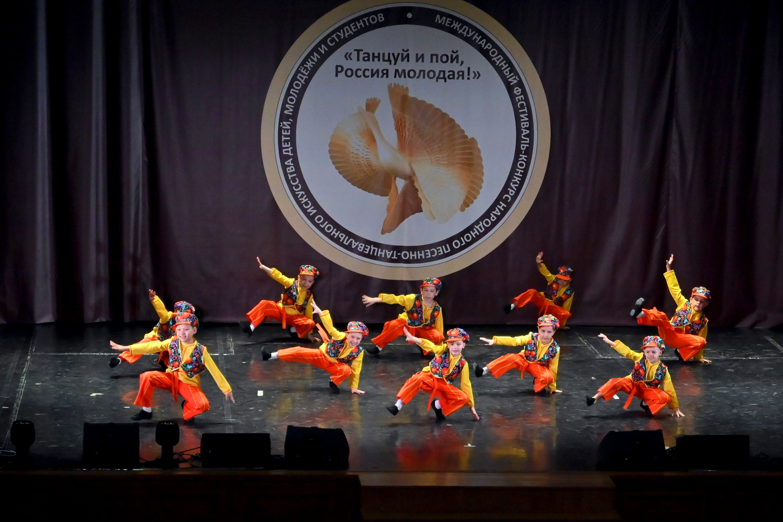 Гала-концерт. Танцуй и пой, Россия Молодая! 22.04.2024. Профессиональный фотограф в Москве Алёна Котова