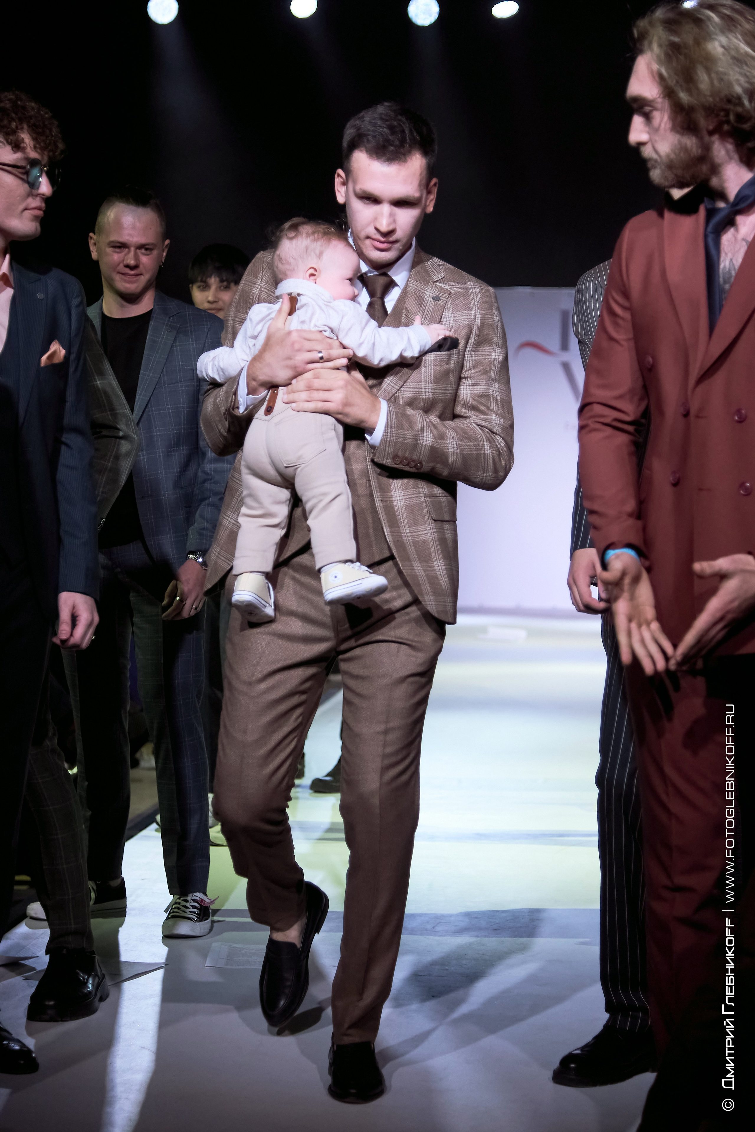 Fashion project / don fashion week / collection by Mazaltovman. Showbiz | Fashion | Reportage