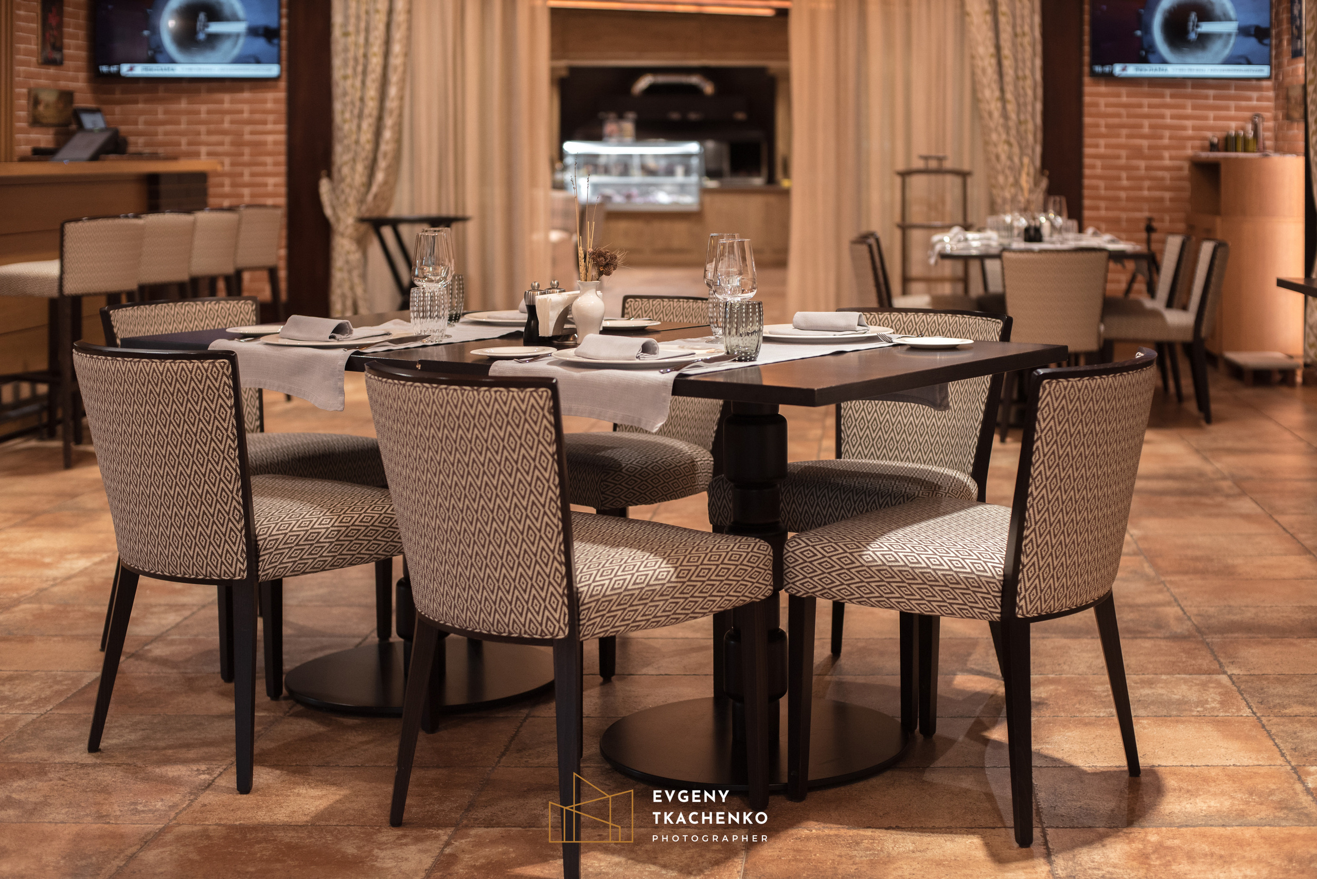 Ресторан «Lugano». Архитектурный и интерьерный фотограф в Казахстане