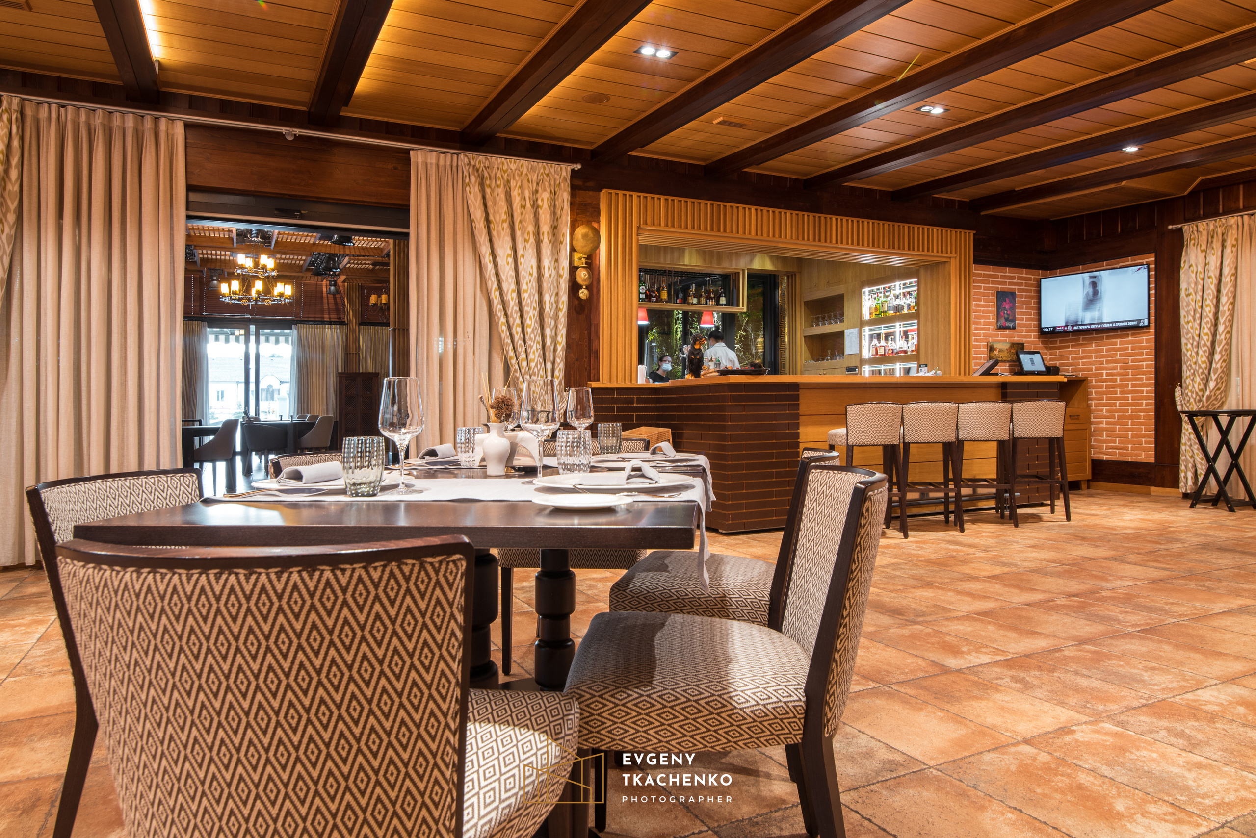 Ресторан «Lugano». Архитектурный и интерьерный фотограф в Казахстане