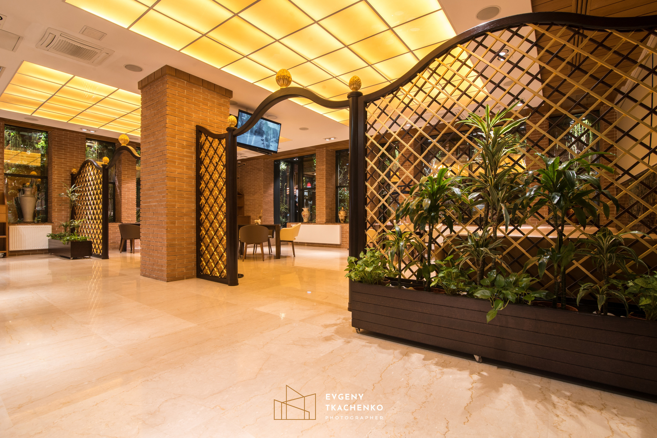 Ресторан «Lugano». Архитектурный и интерьерный фотограф в Казахстане