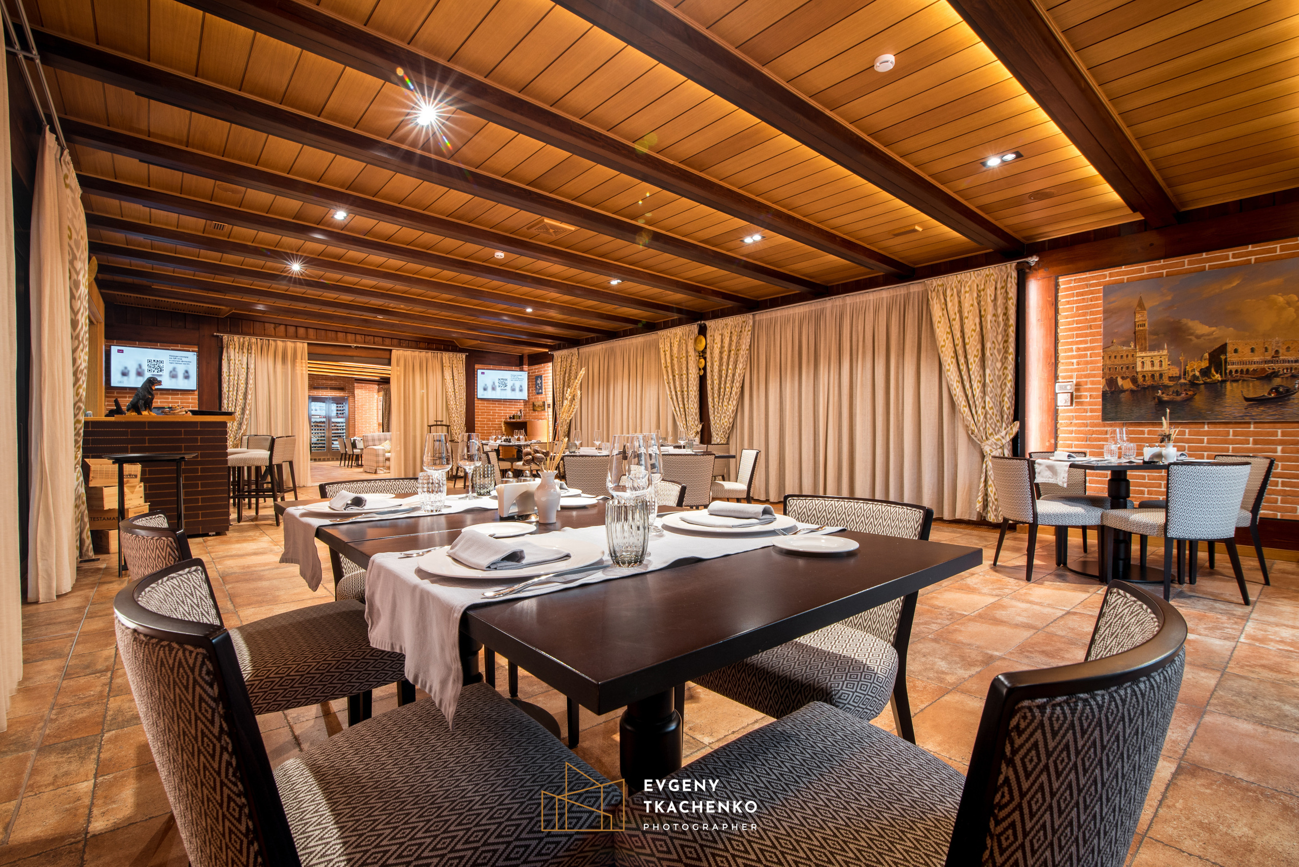 Ресторан «Lugano». Архитектурный и интерьерный фотограф в Казахстане