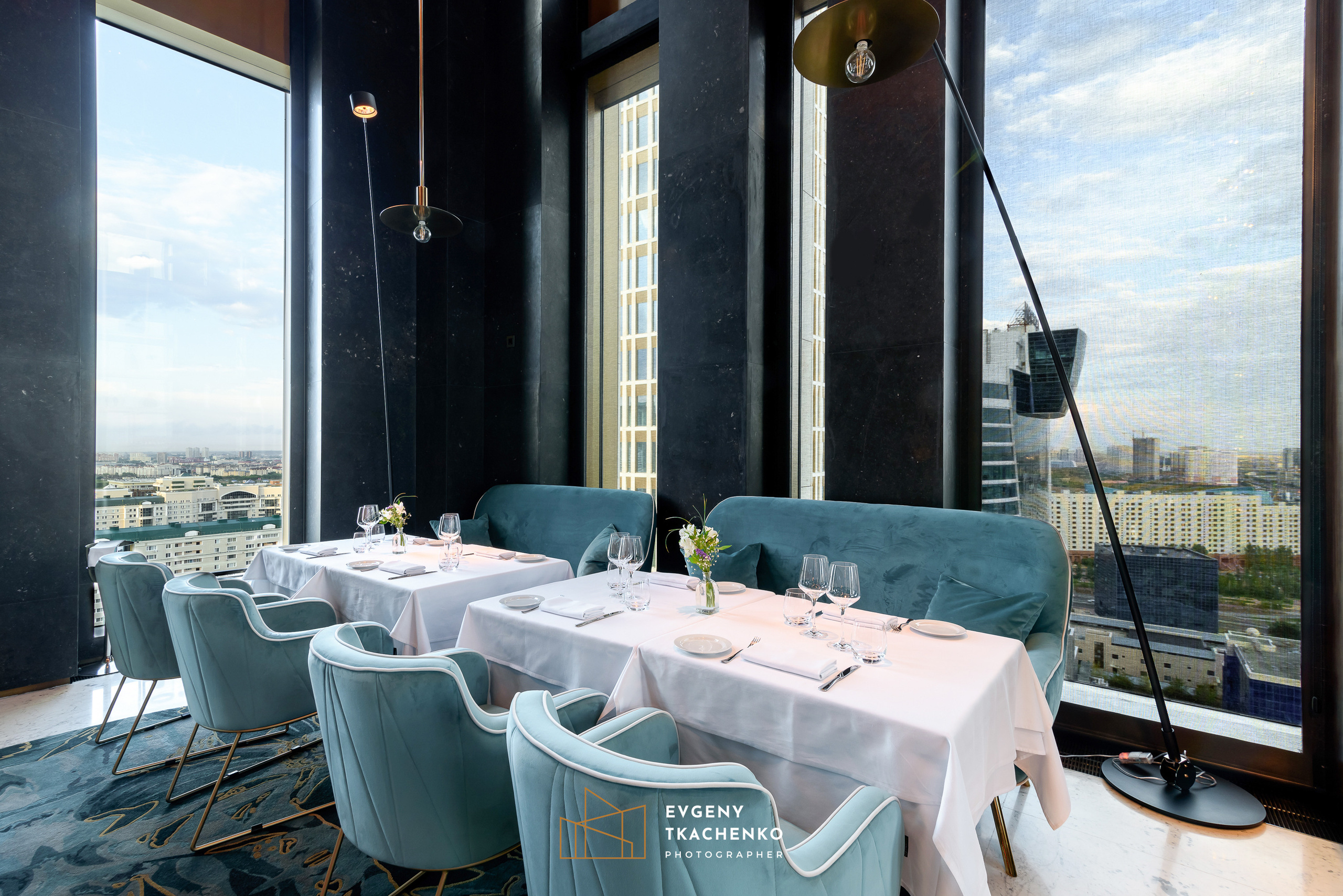 Ресторан «Selfie». Архитектурный и интерьерный фотограф в Казахстане