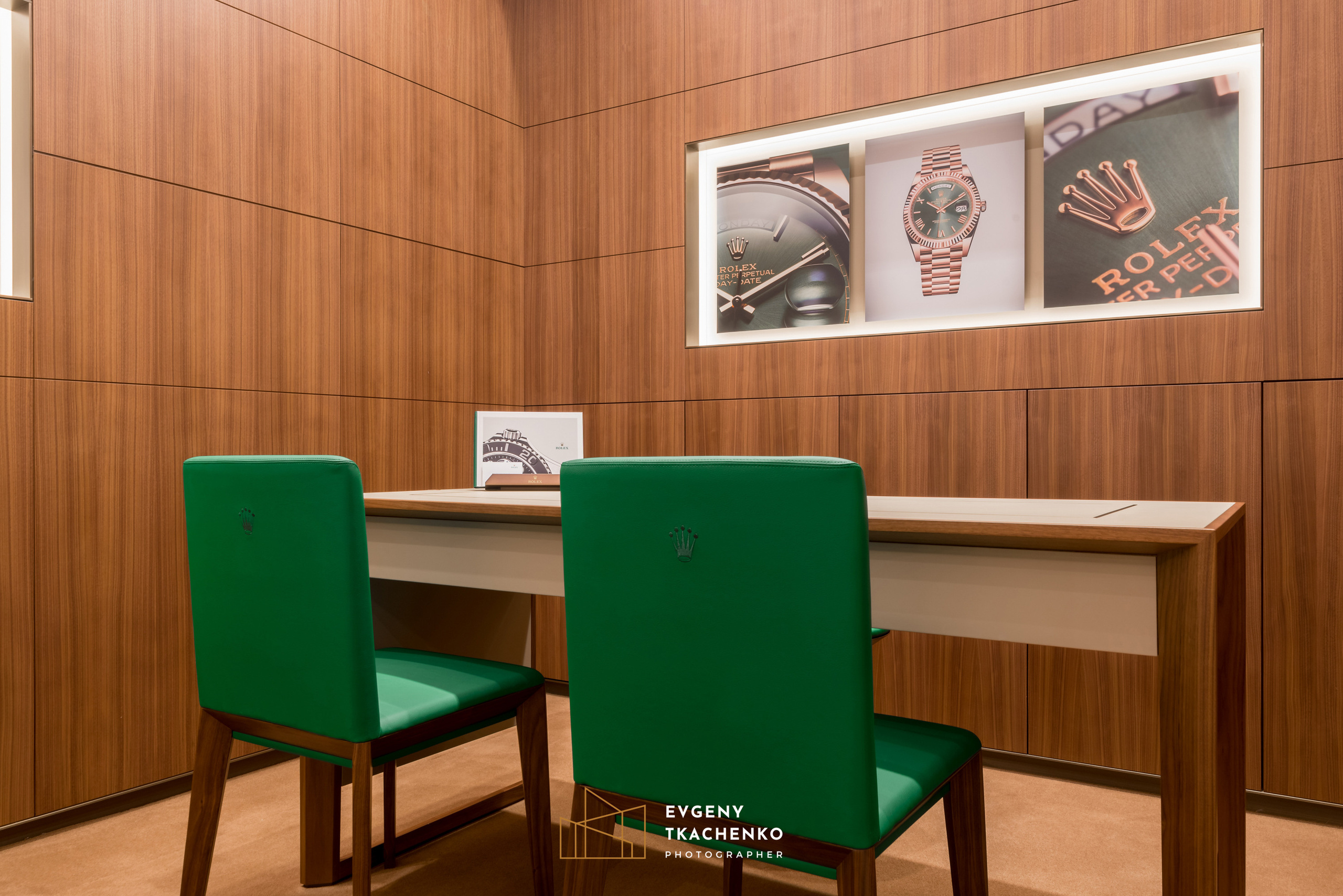 Шоу-рум «Rolex» в Talan Galery. Архитектурный и интерьерный фотограф в Казахстане