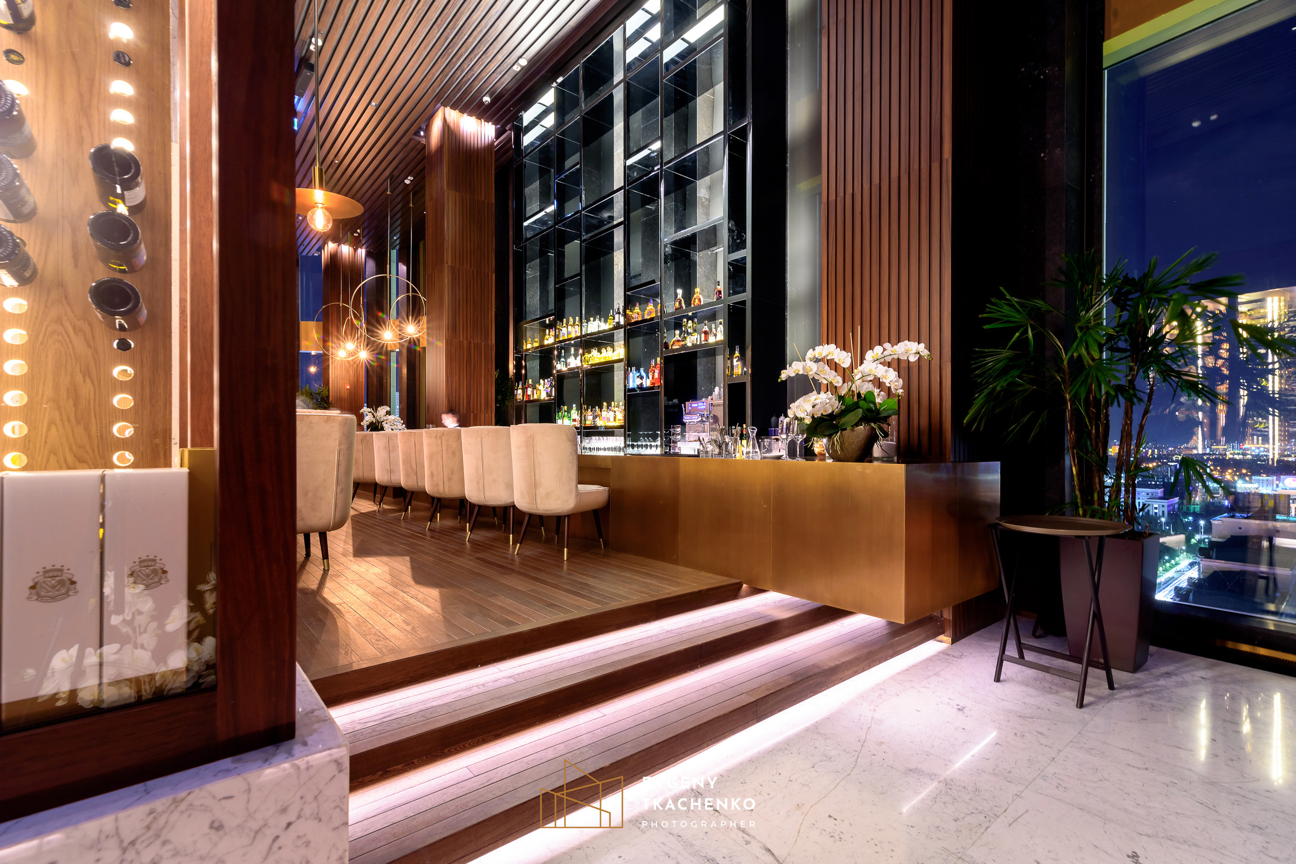 Ресторан «Selfie». Архитектурный и интерьерный фотограф в Казахстане