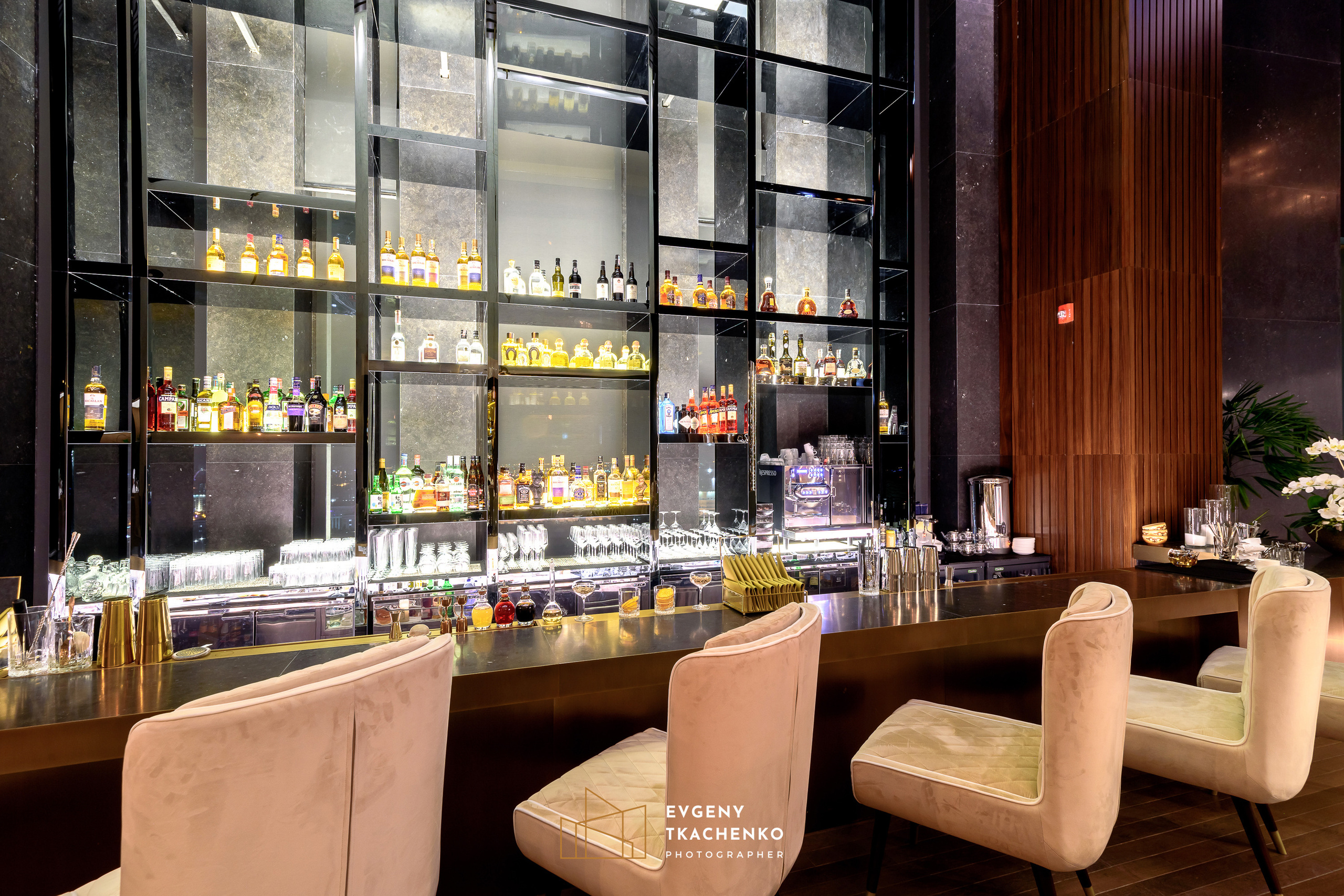 Ресторан «Selfie». Архитектурный и интерьерный фотограф в Казахстане