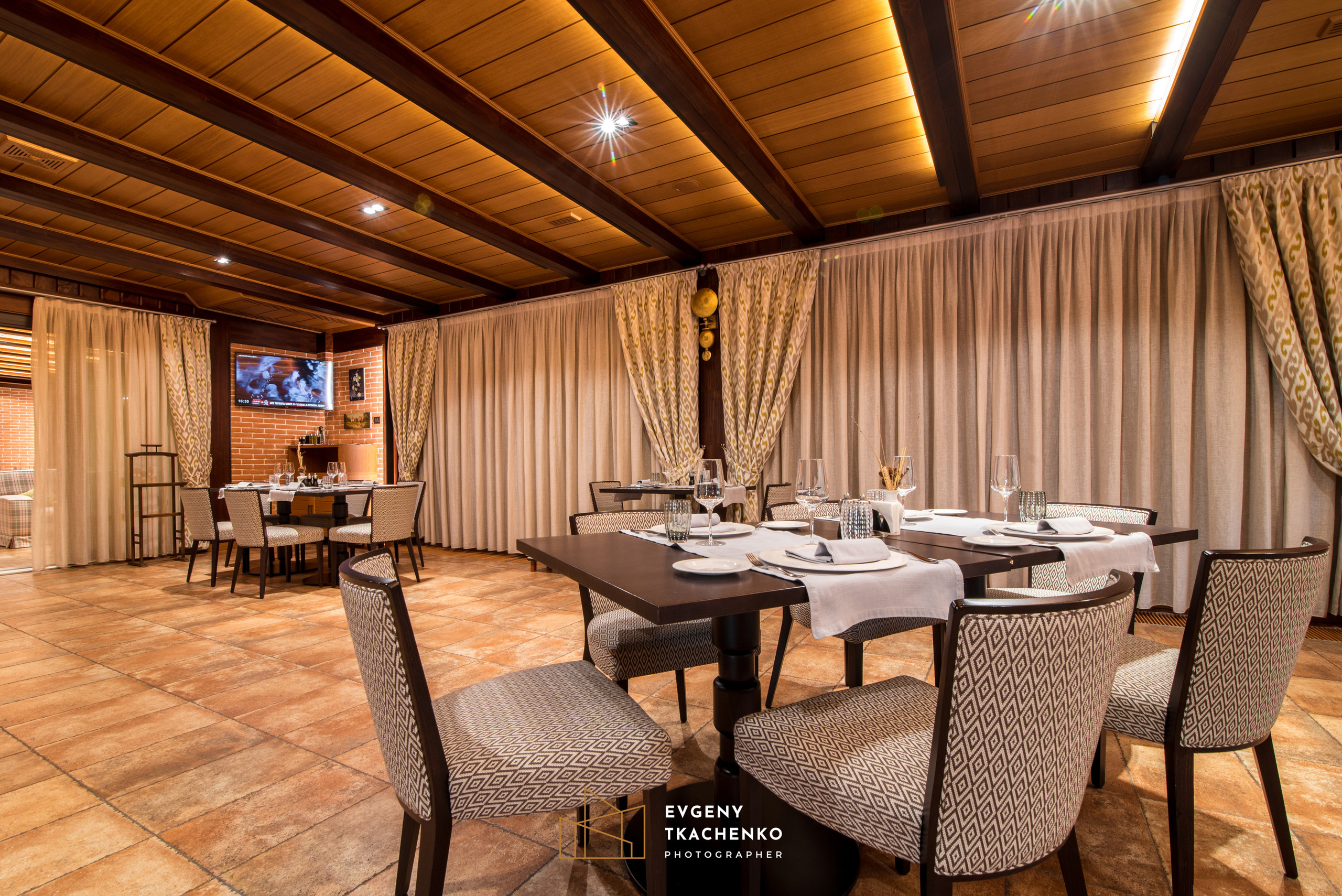 Ресторан «Lugano». Архитектурный и интерьерный фотограф в Казахстане