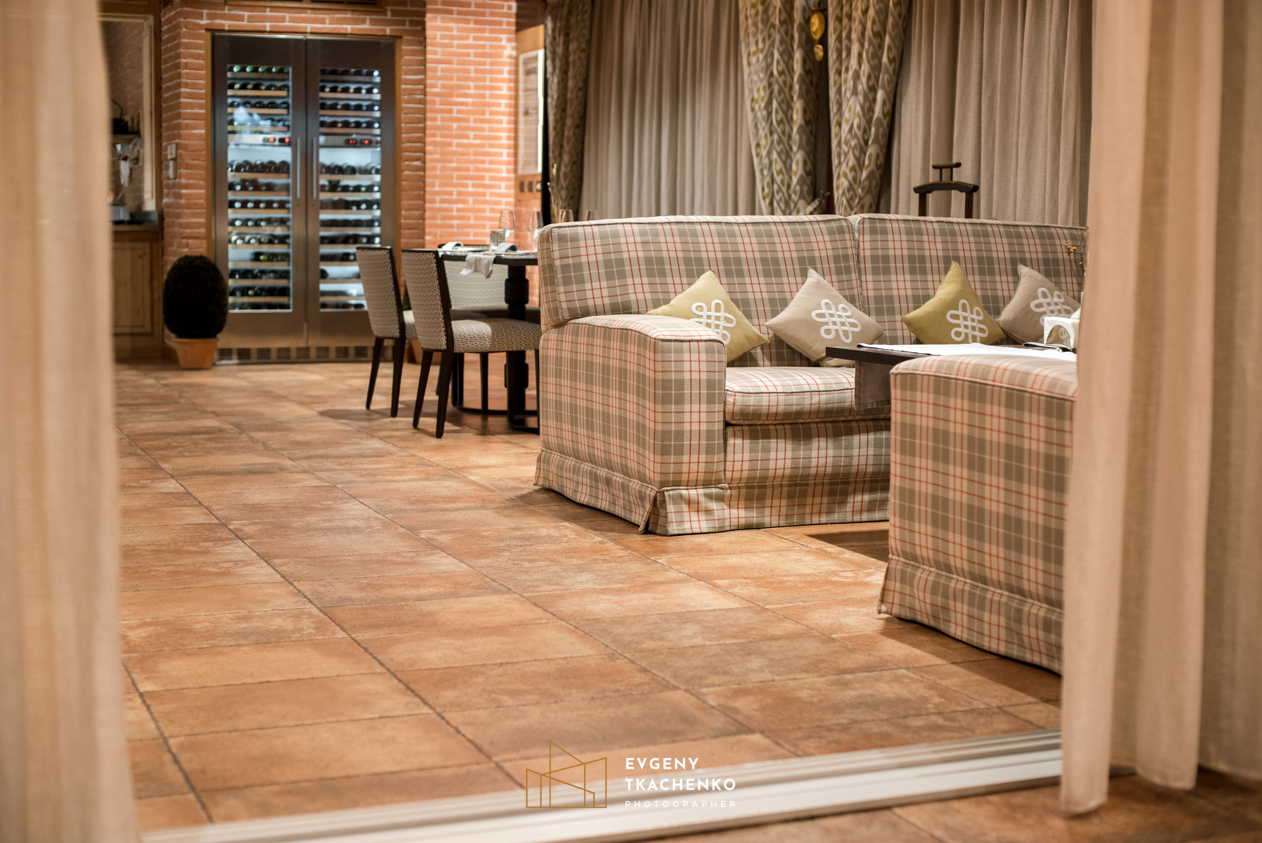 Ресторан «Lugano». Архитектурный и интерьерный фотограф в Казахстане