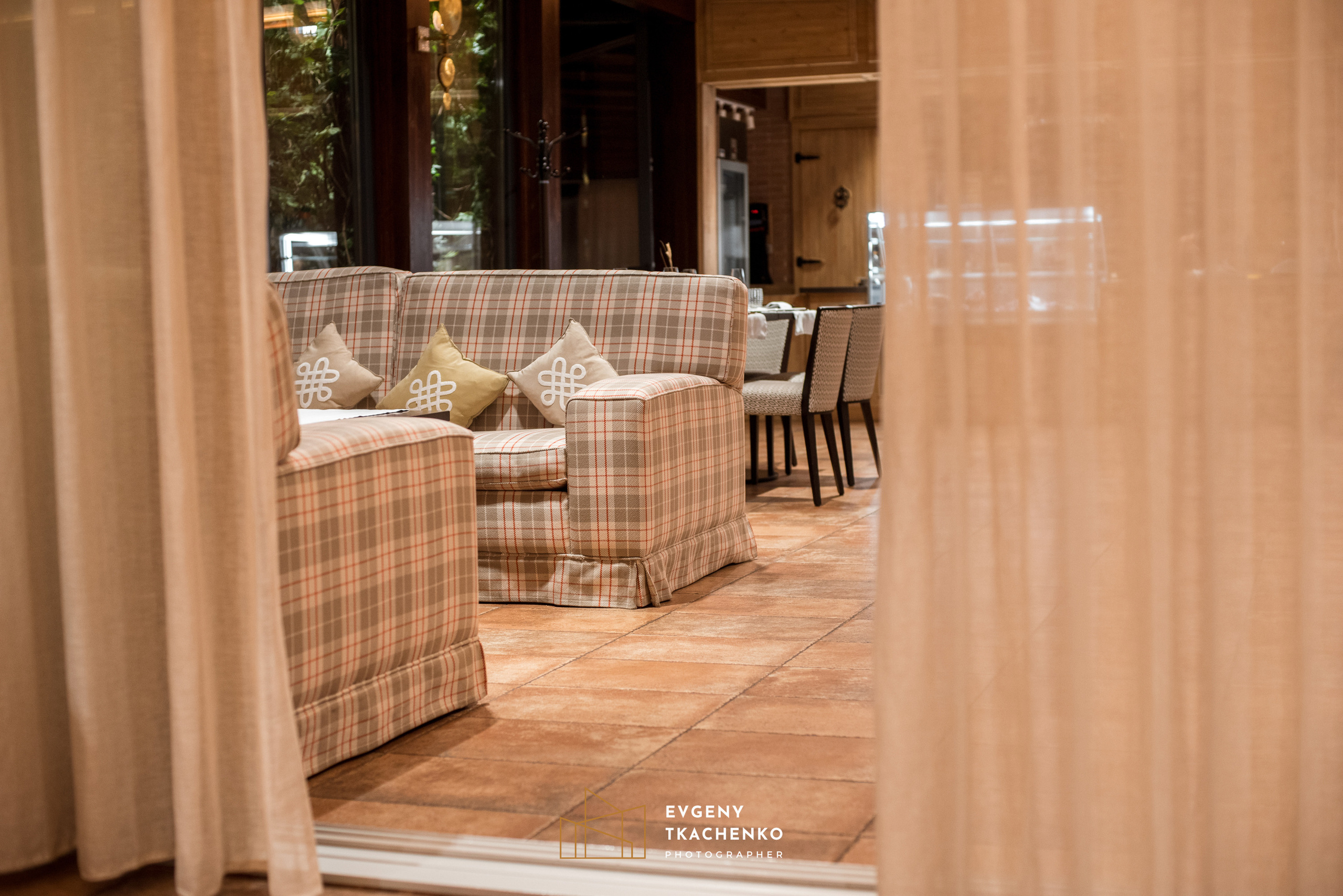 Ресторан «Lugano». Архитектурный и интерьерный фотограф в Казахстане