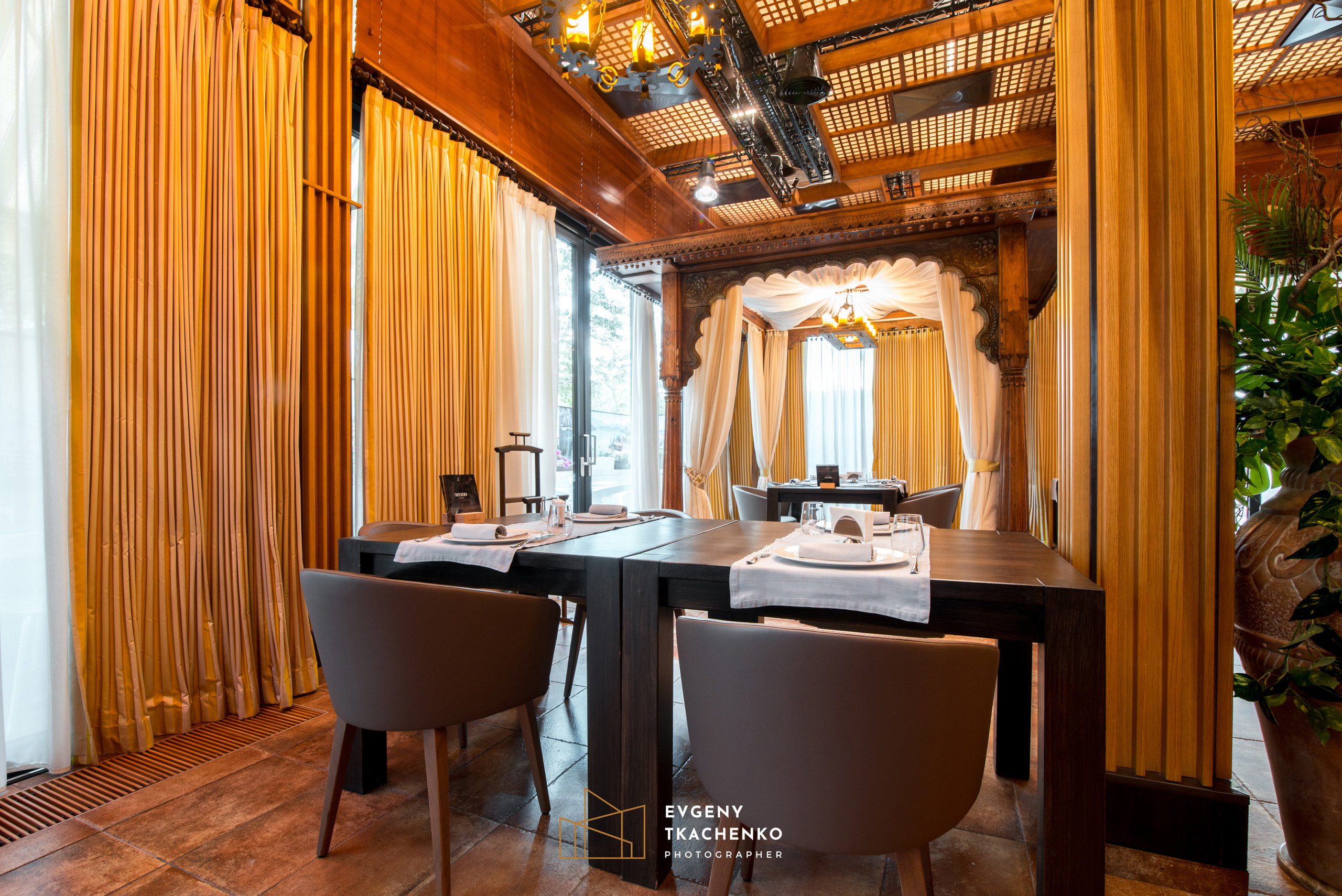Ресторан «Lugano». Архитектурный и интерьерный фотограф в Казахстане