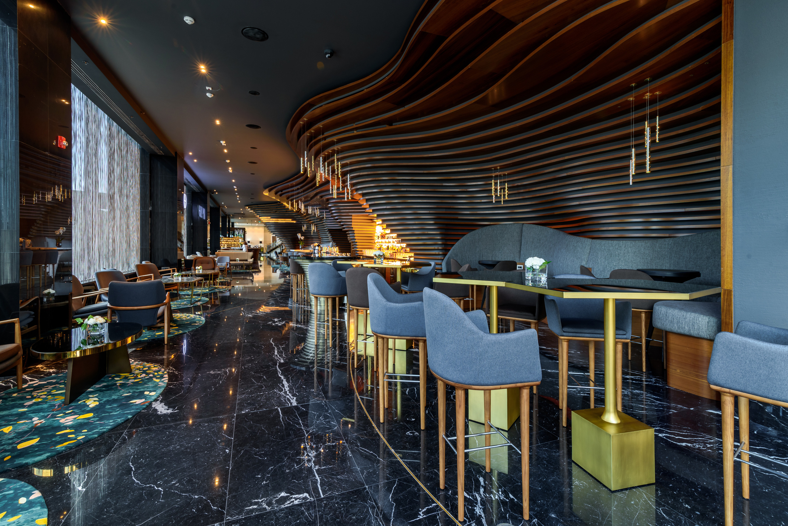 Бар «Өzen». Архитектурный и интерьерный фотограф в Казахстане