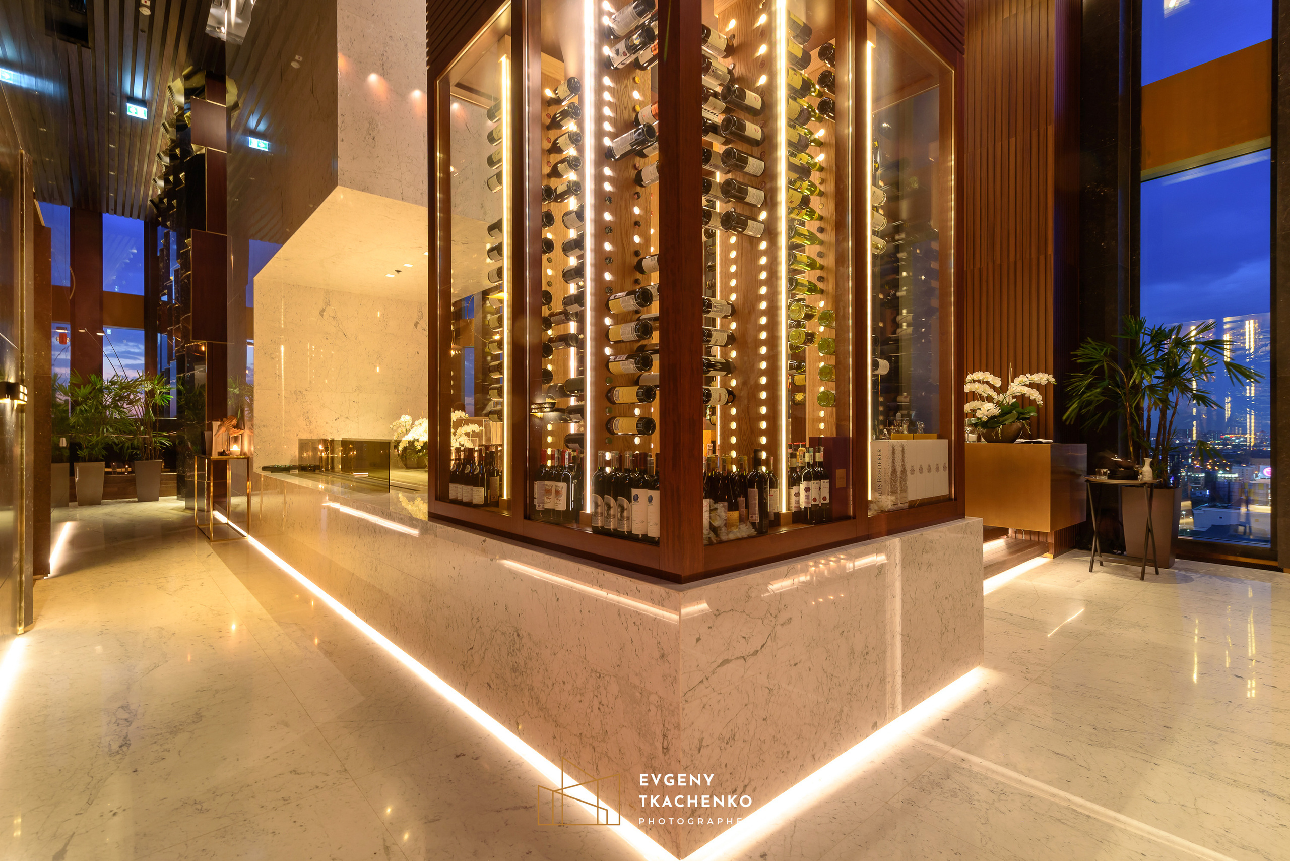 Ресторан «Selfie». Архитектурный и интерьерный фотограф в Казахстане