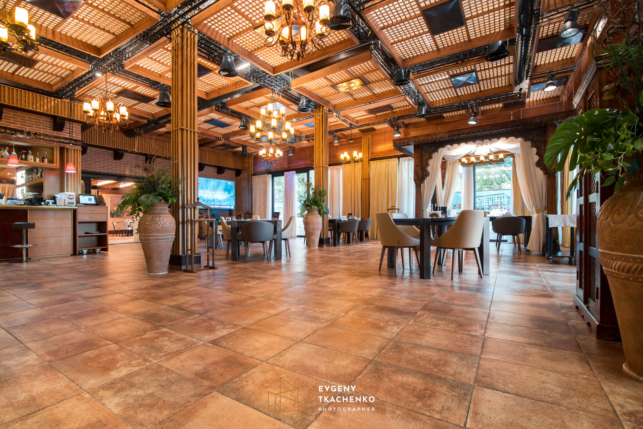 Ресторан «Lugano». Архитектурный и интерьерный фотограф в Казахстане