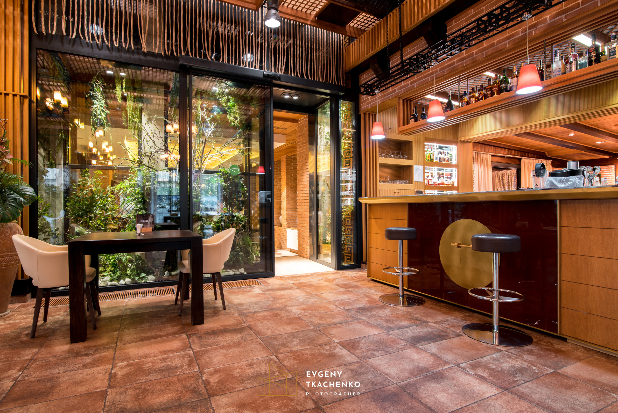 Ресторан «Lugano». Архитектурный и интерьерный фотограф в Казахстане