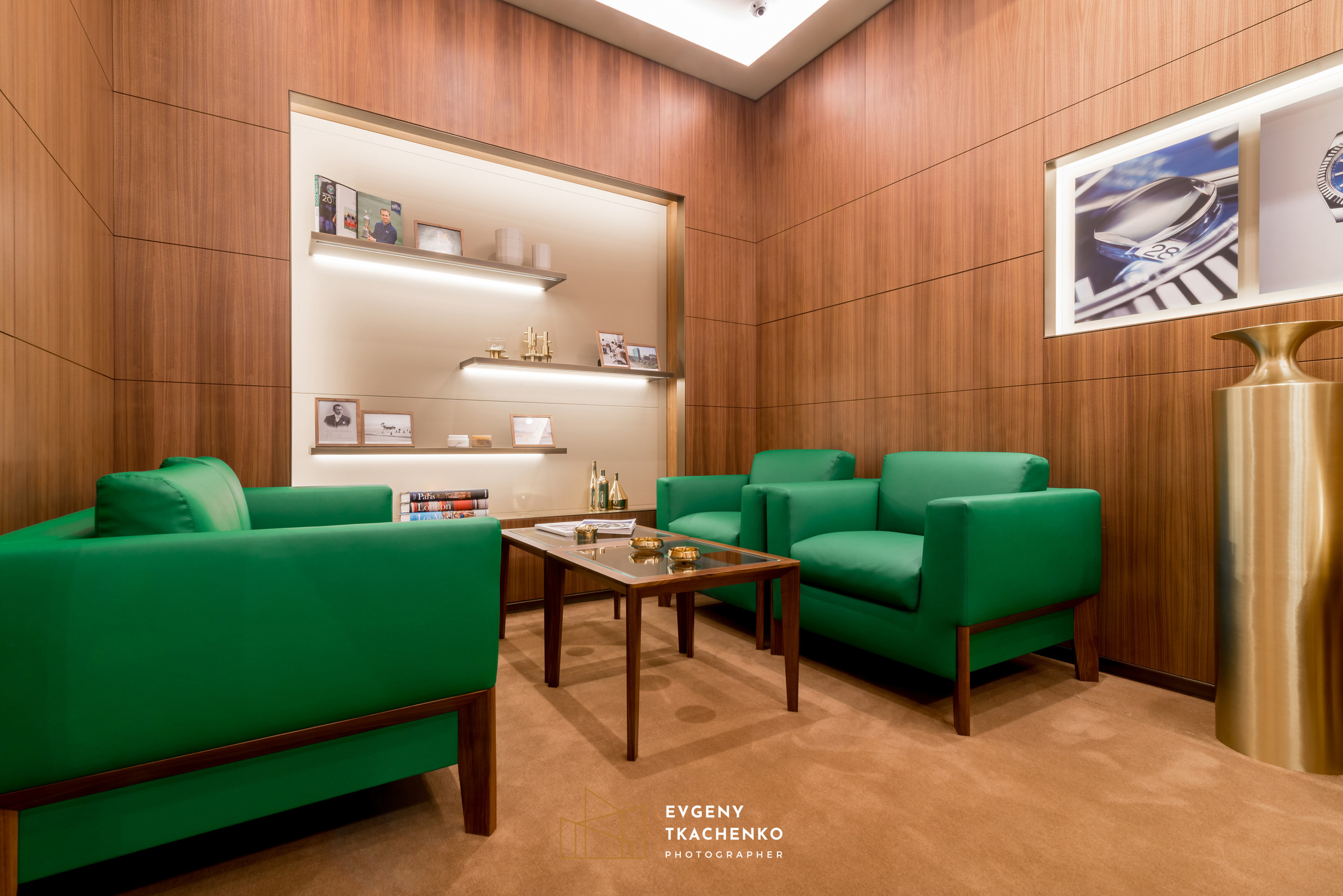 Шоу-рум «Rolex» в Talan Galery. Архитектурный и интерьерный фотограф в Казахстане